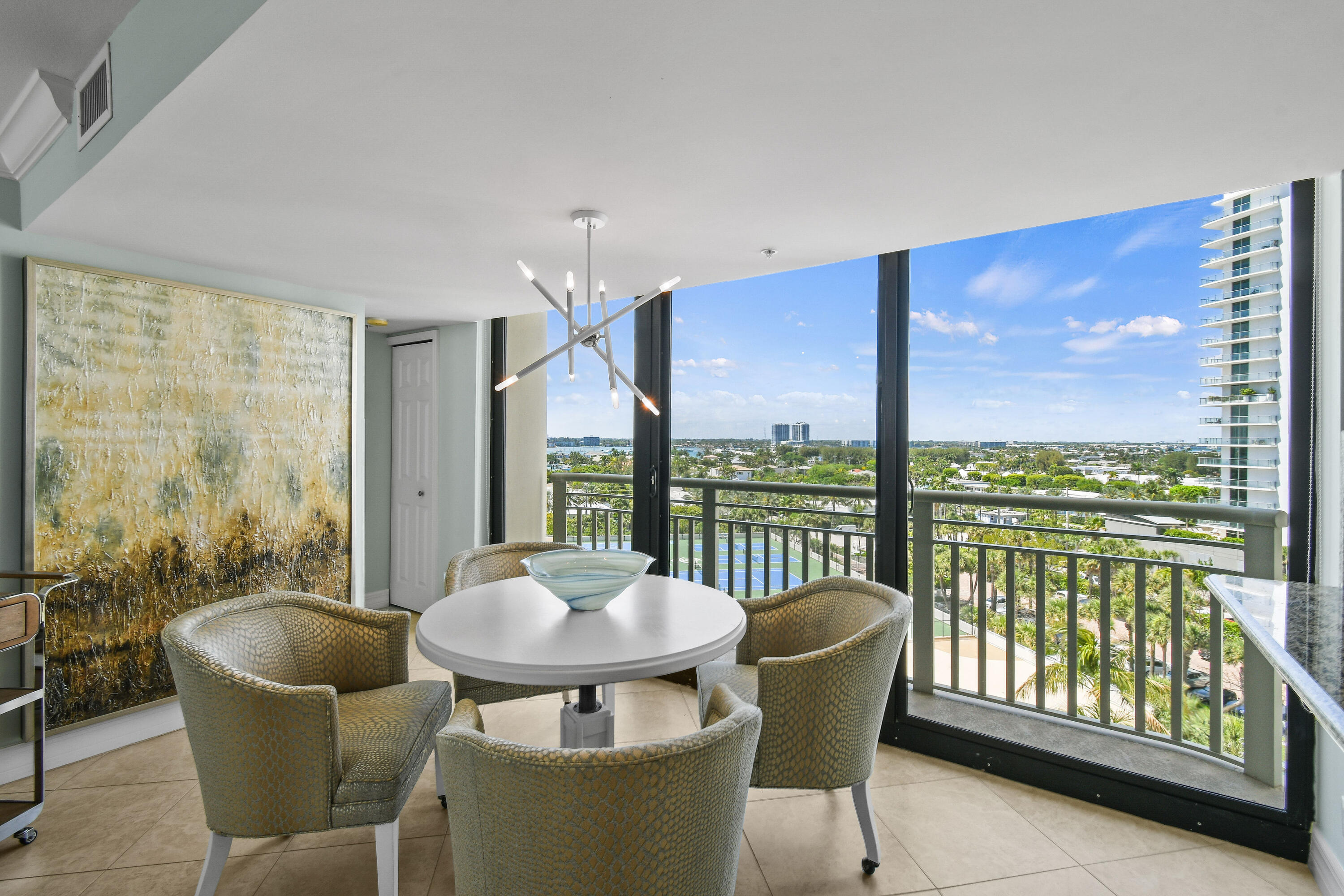 TIARA CONDO - Residential