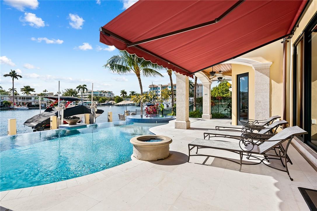 SUNRISE KEY (GATED) - Residential