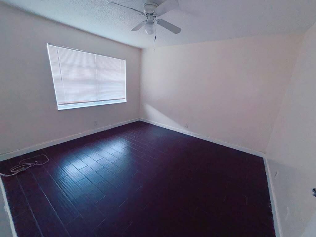 RIVERLAND VILLAGE PARK - Residential Lease