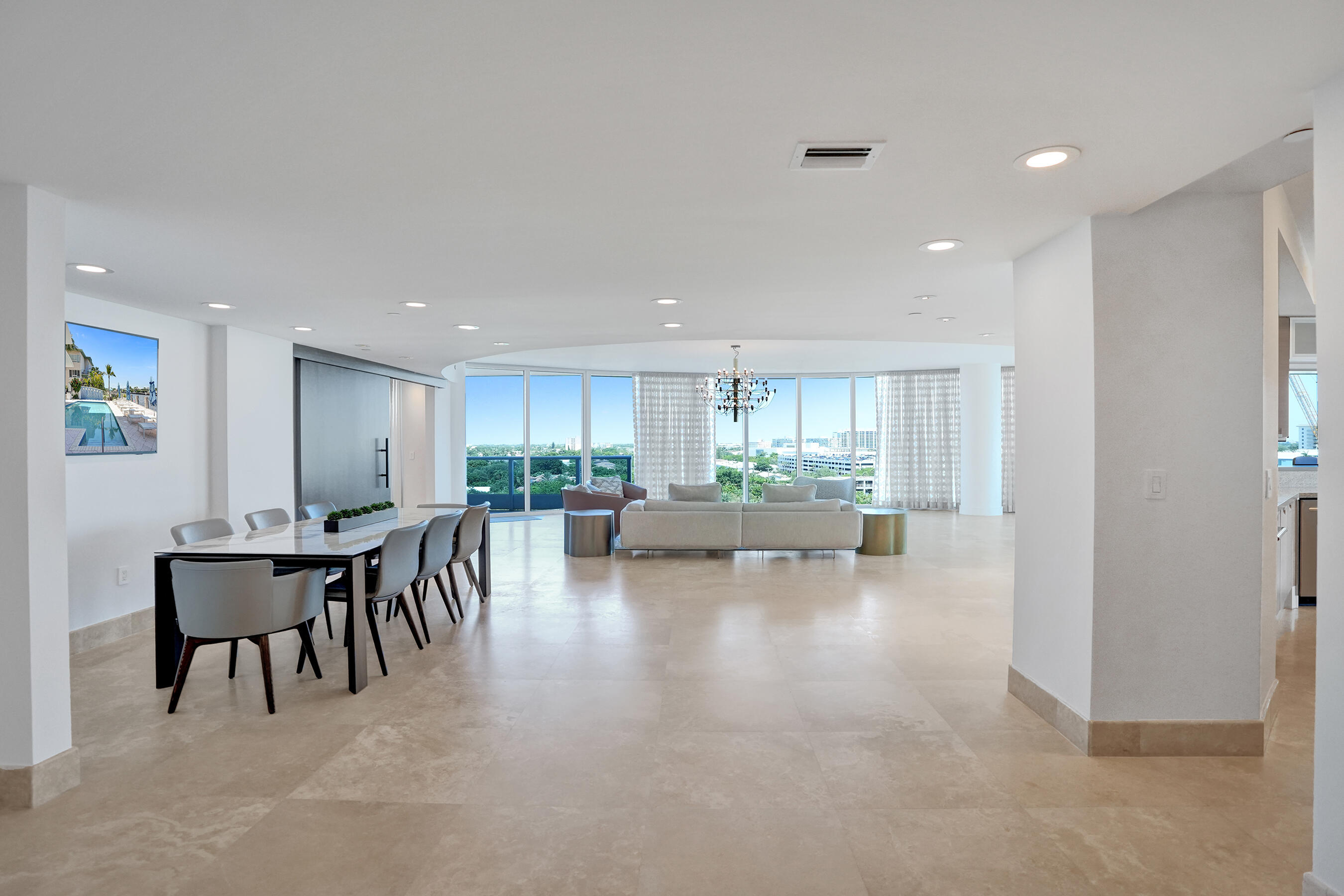 LA RIVE CONDO - Residential