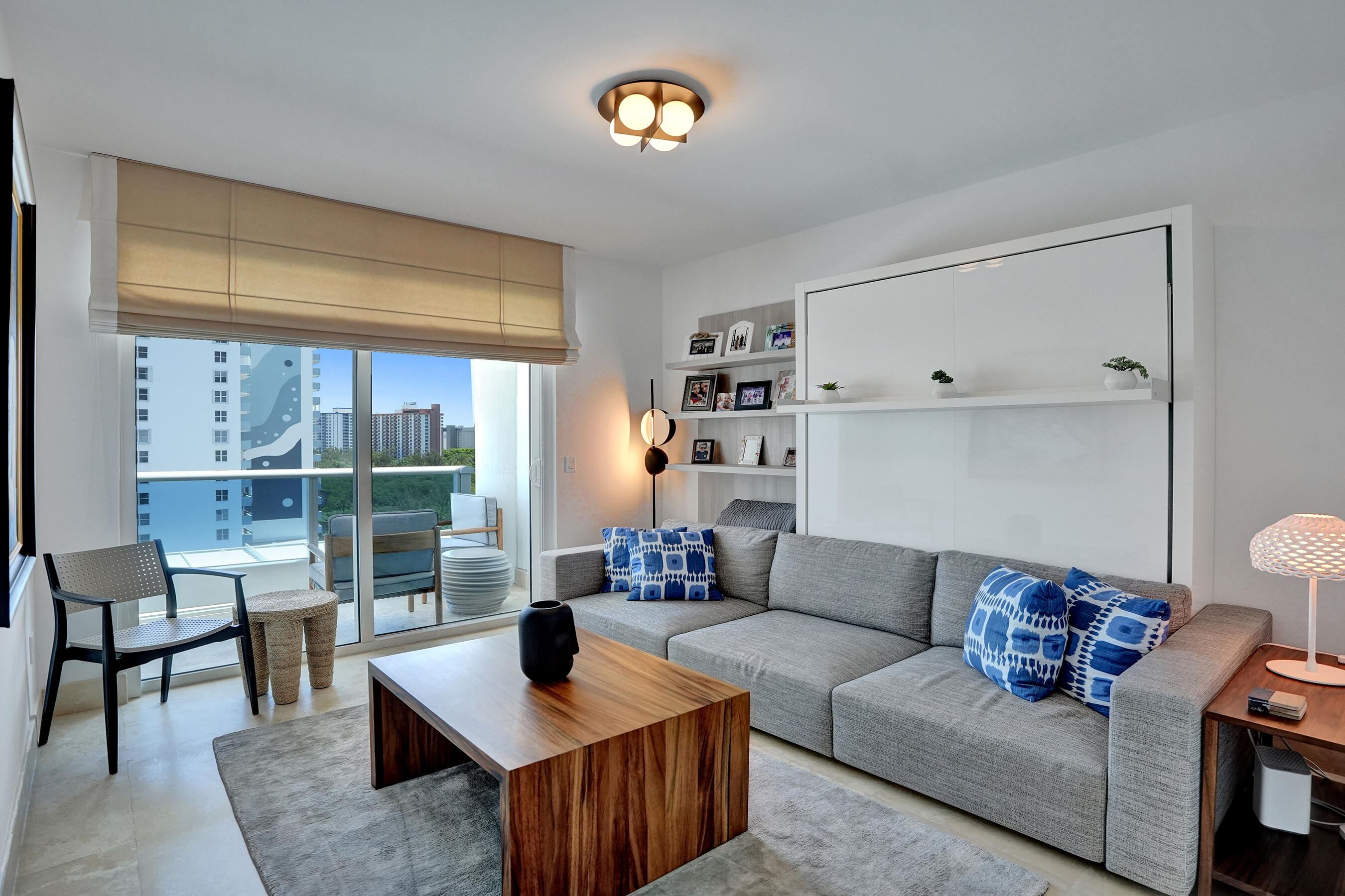 LA RIVE CONDO - Residential