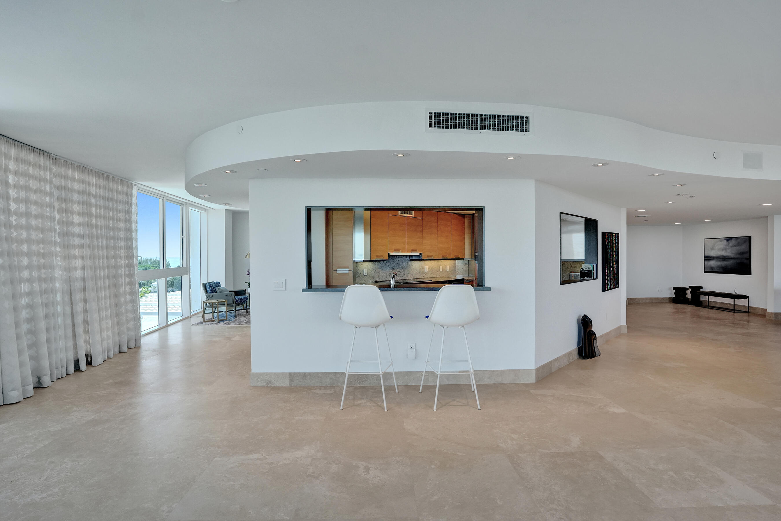 LA RIVE CONDO - Residential