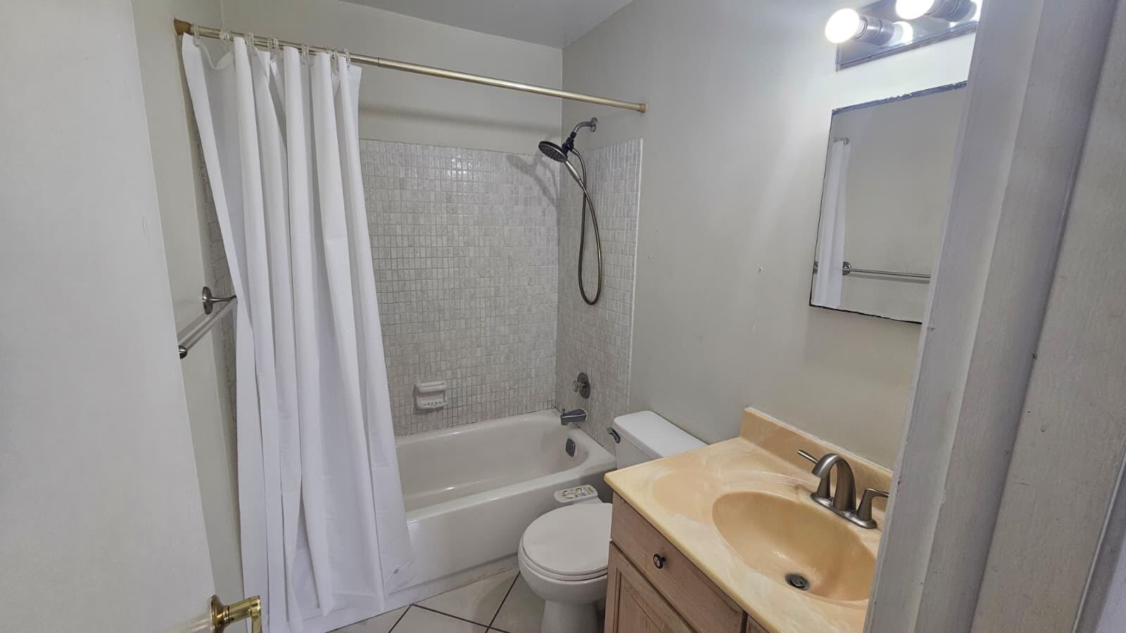 SANDALFOOT BLVD APTS CONDO - Residential