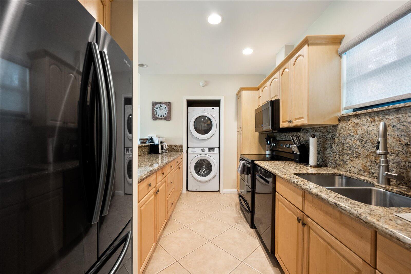TENNIS LODGES 1 CONDO - Residential Lease