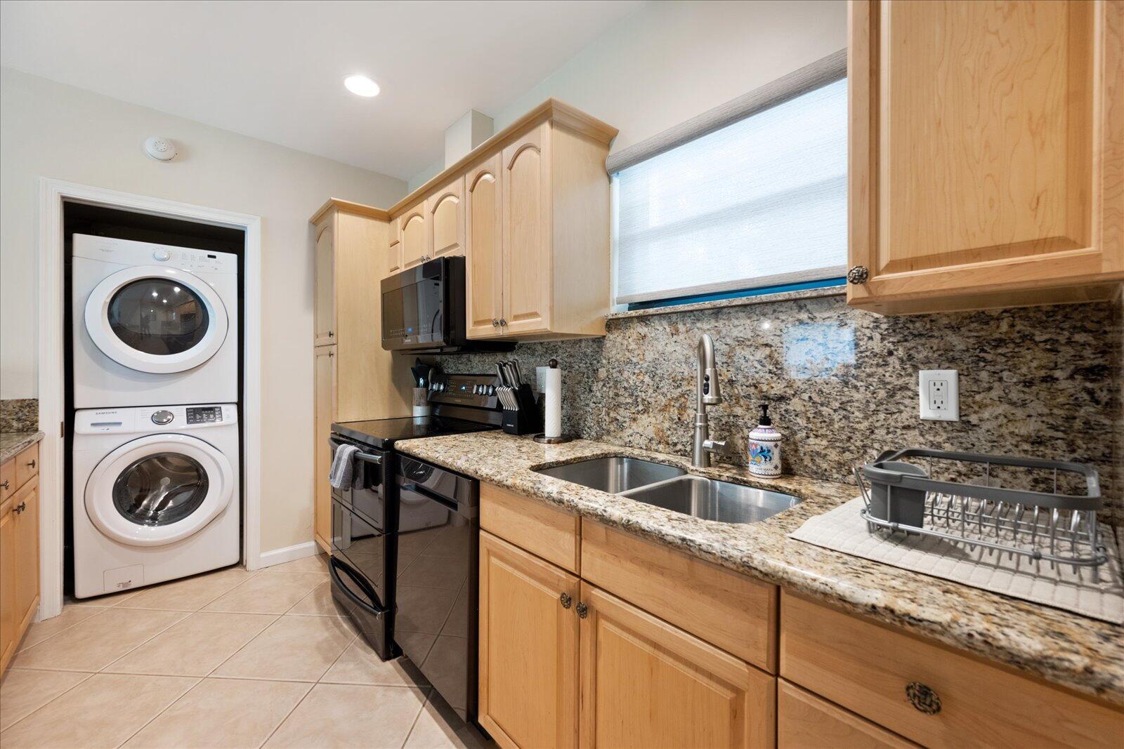 TENNIS LODGES 1 CONDO - Residential Lease