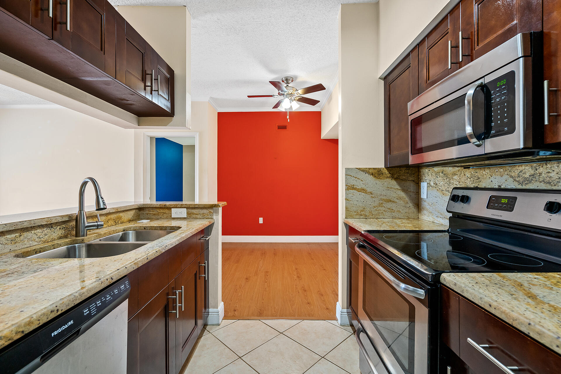 PALMS POINT CONDO - Residential