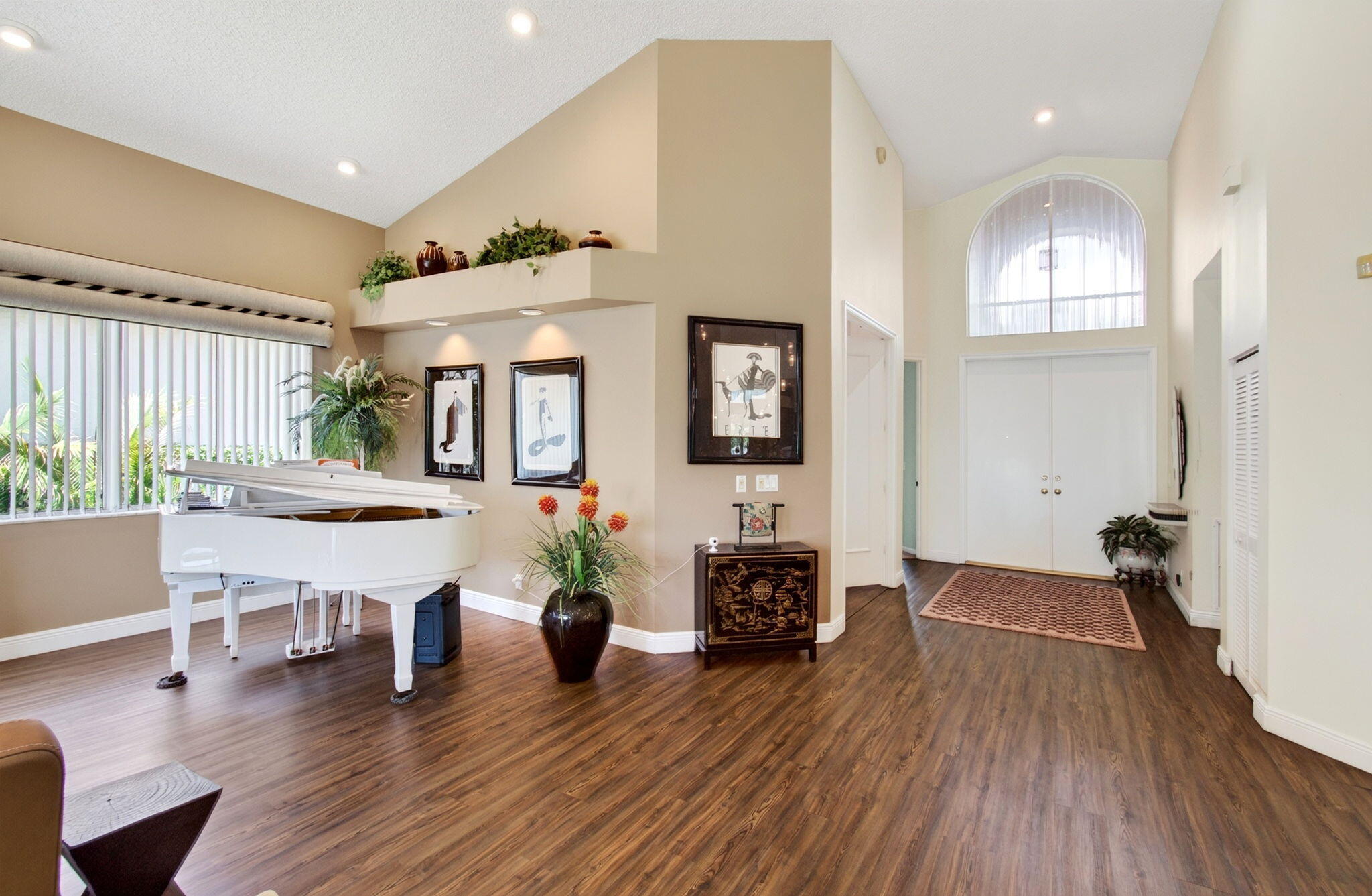 INDIAN SPRING/GLADES - Residential