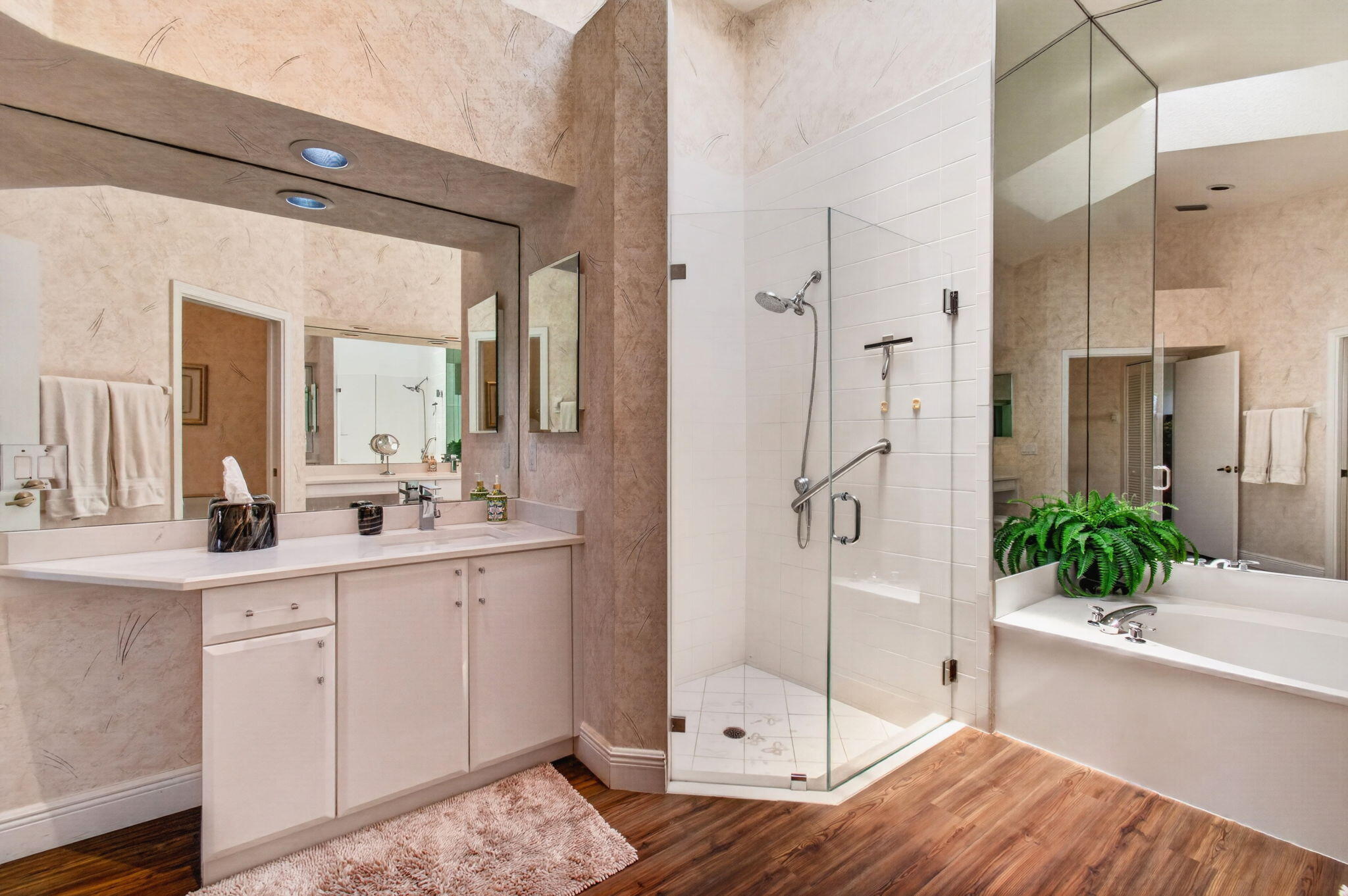 INDIAN SPRING/GLADES - Residential