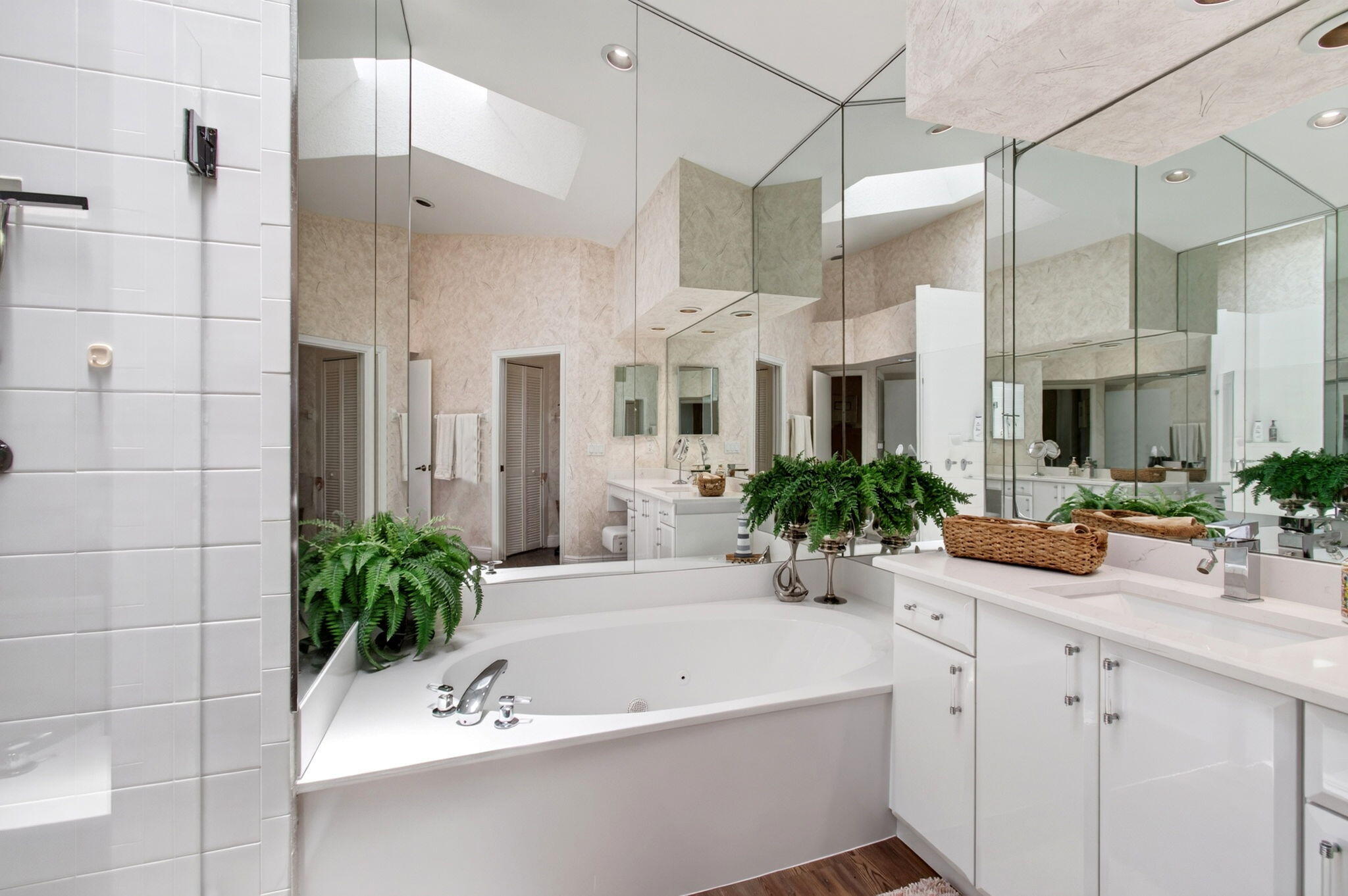 INDIAN SPRING/GLADES - Residential