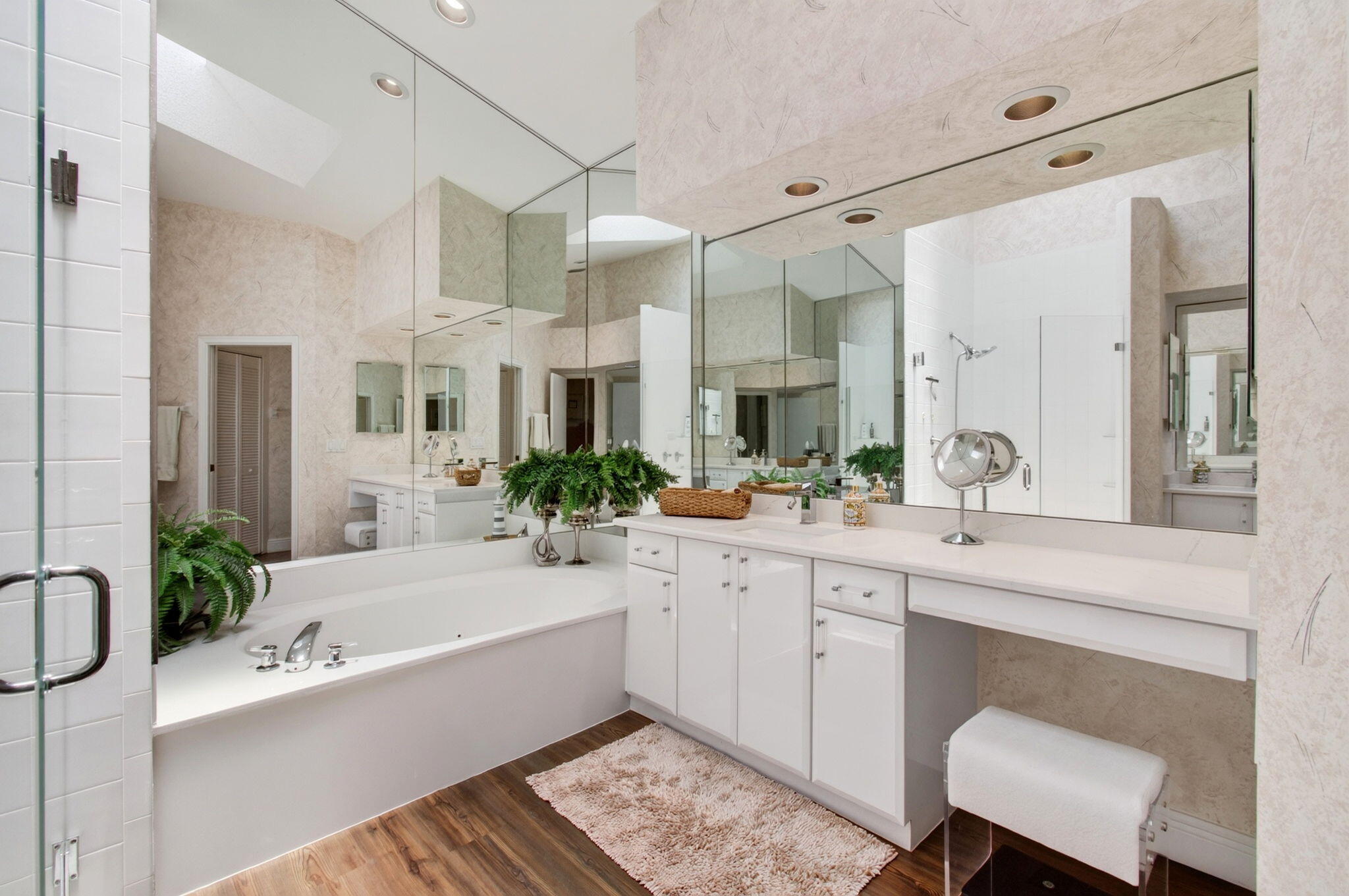 INDIAN SPRING/GLADES - Residential