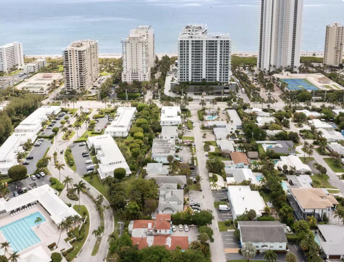 YACHT HARBOR EST - Residential
