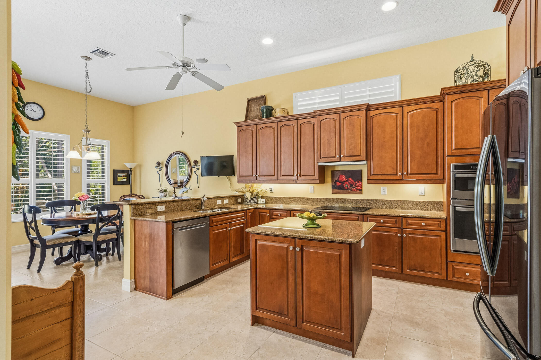 RIVERWIND PHASE THREE - Residential