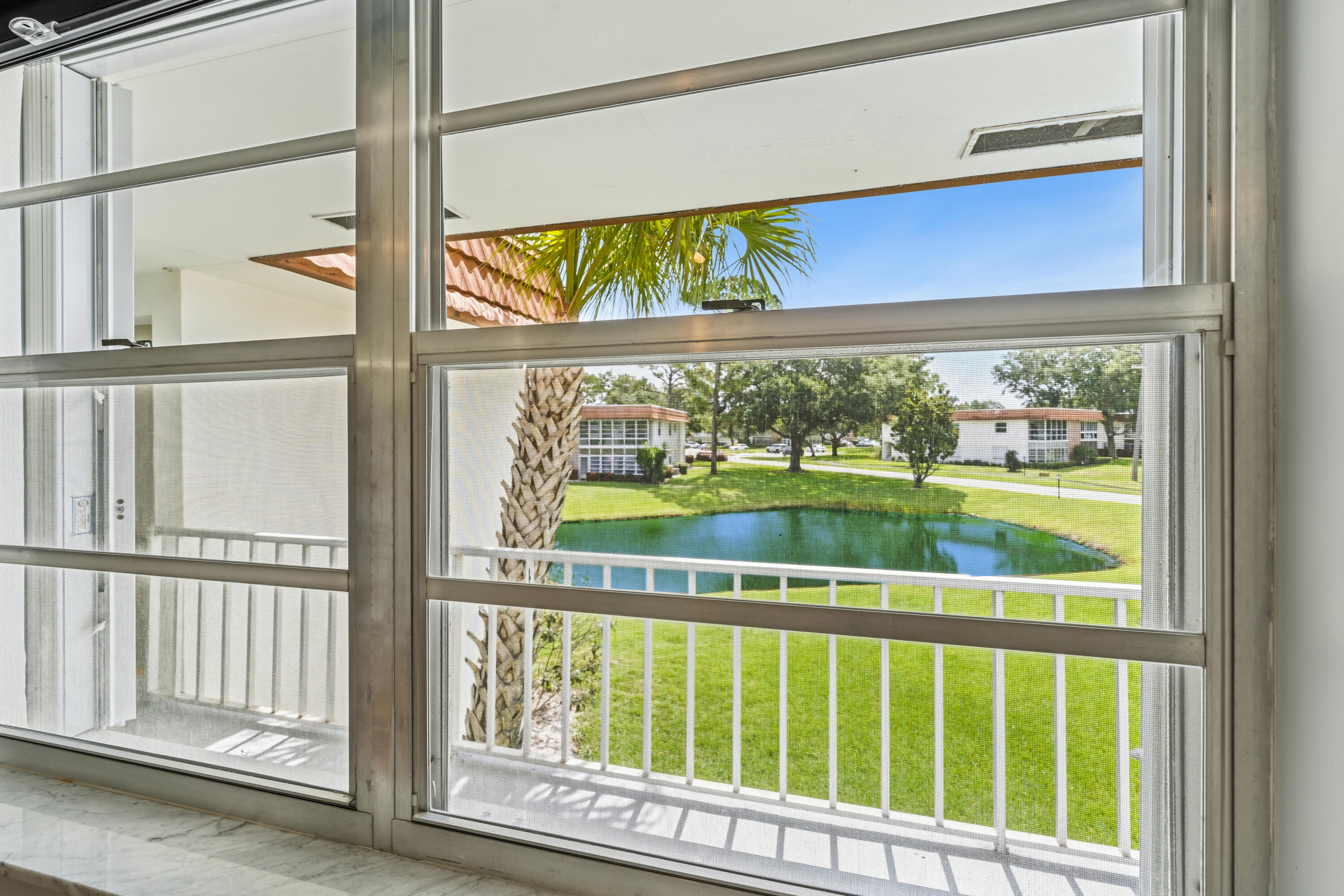 VISTA DEL LAGO CONDO - Residential