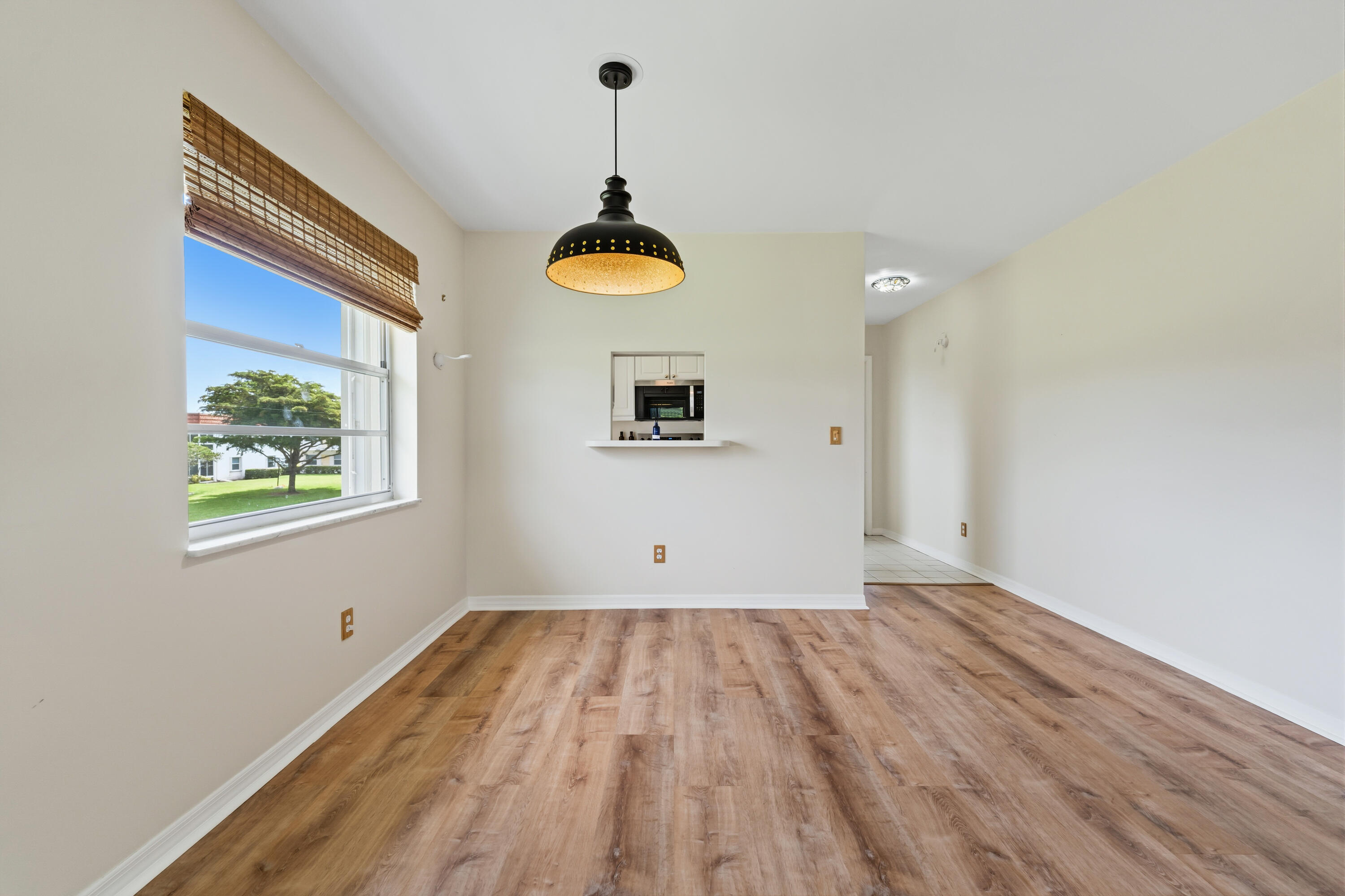 VISTA DEL LAGO CONDO - Residential
