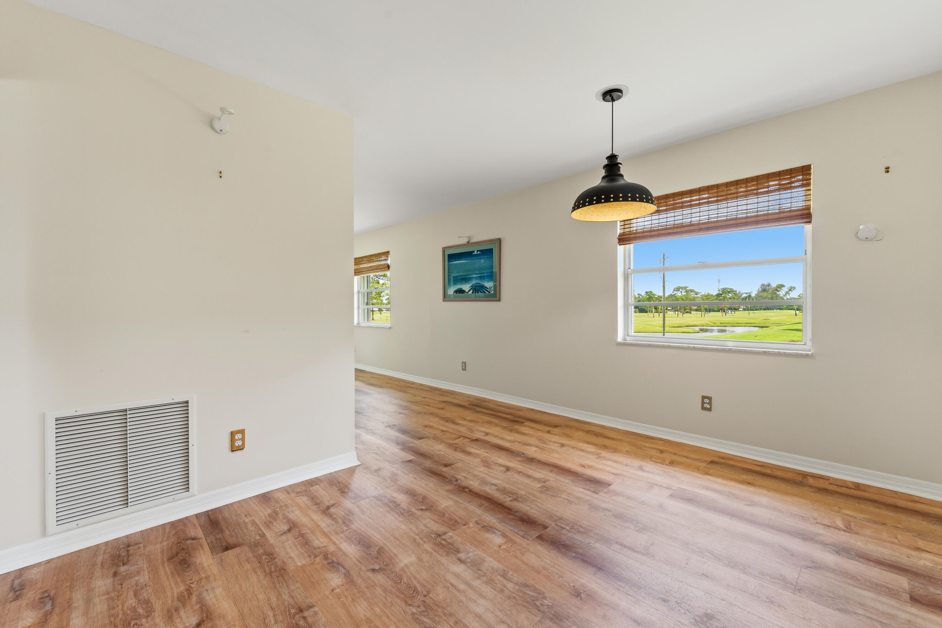 VISTA DEL LAGO CONDO - Residential