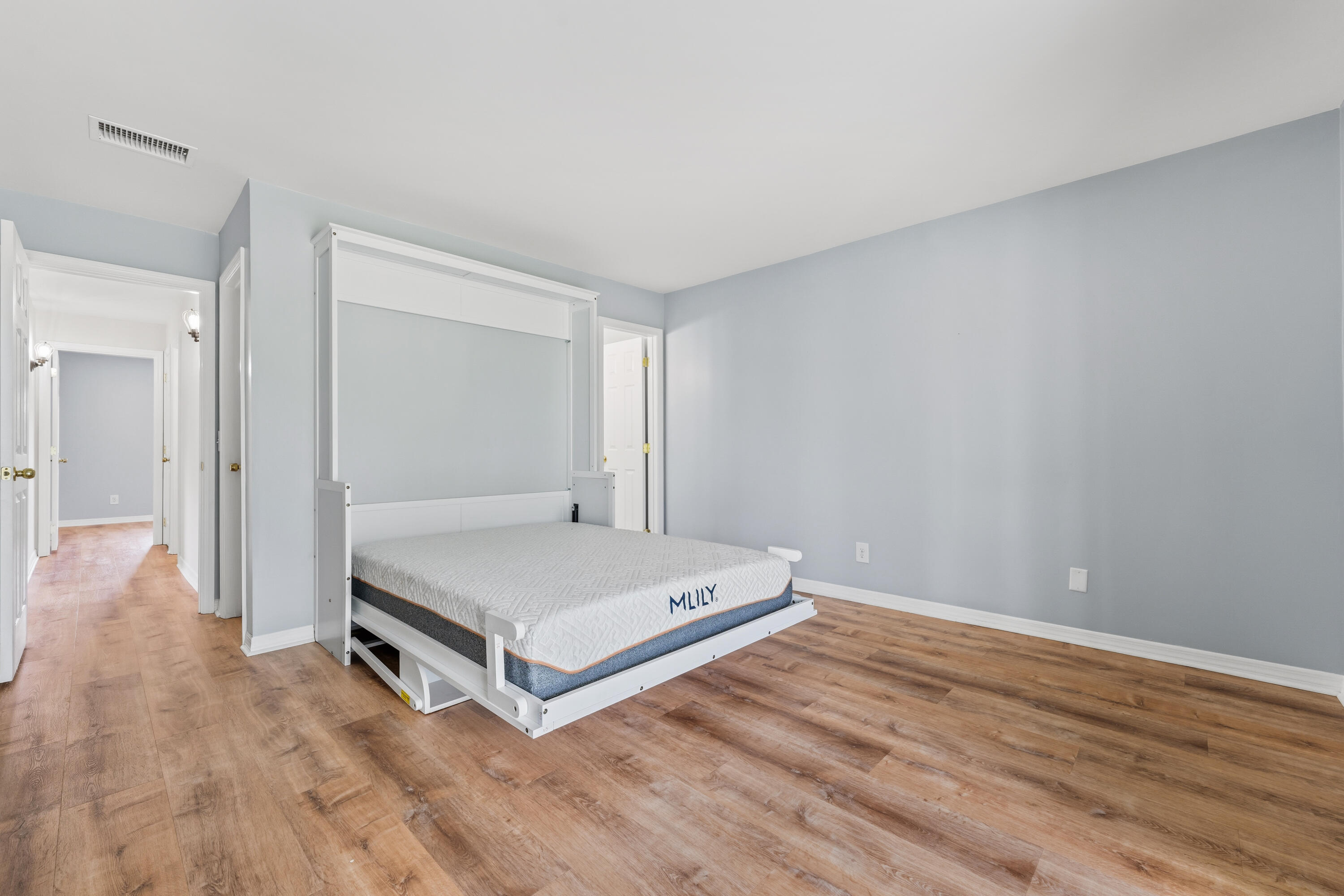 VISTA DEL LAGO CONDO - Residential