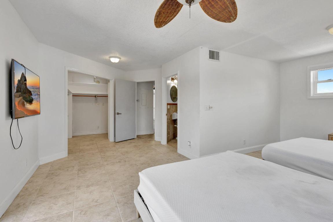 CORAL COVE BEACH SECTION 1 - Residential