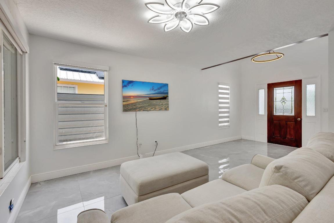 CORAL COVE BEACH SECTION 1 - Residential