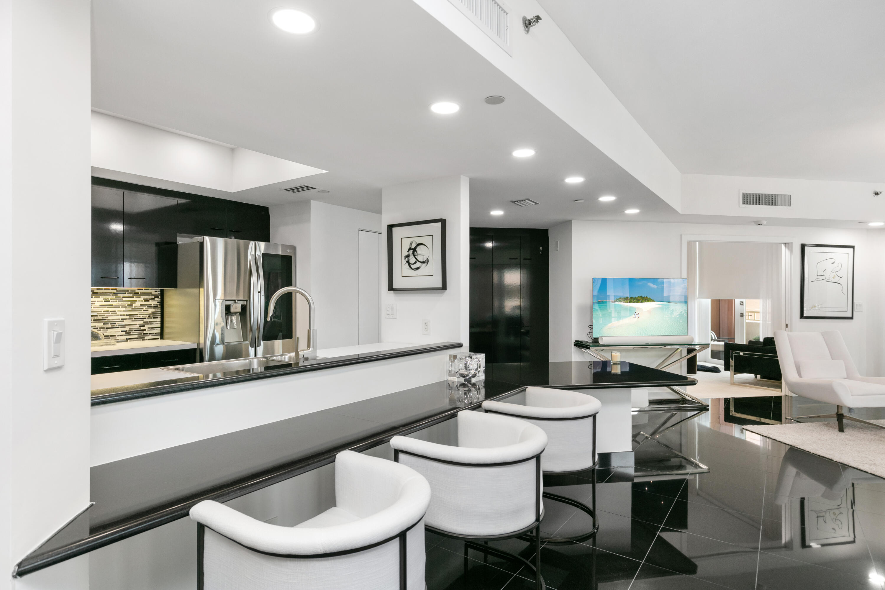 MIZNER TOWER CONDO - Residential Lease