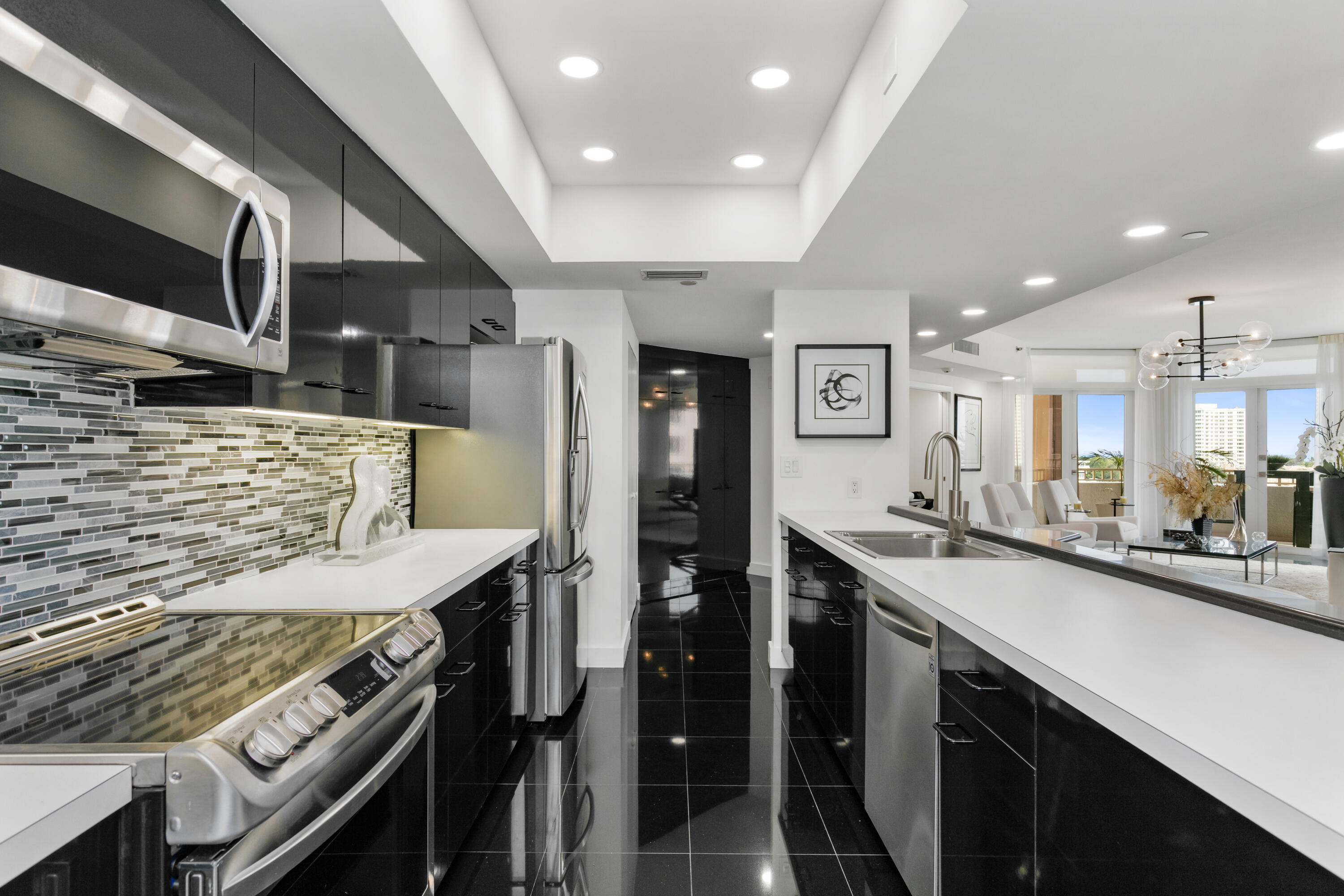 MIZNER TOWER CONDO - Residential Lease