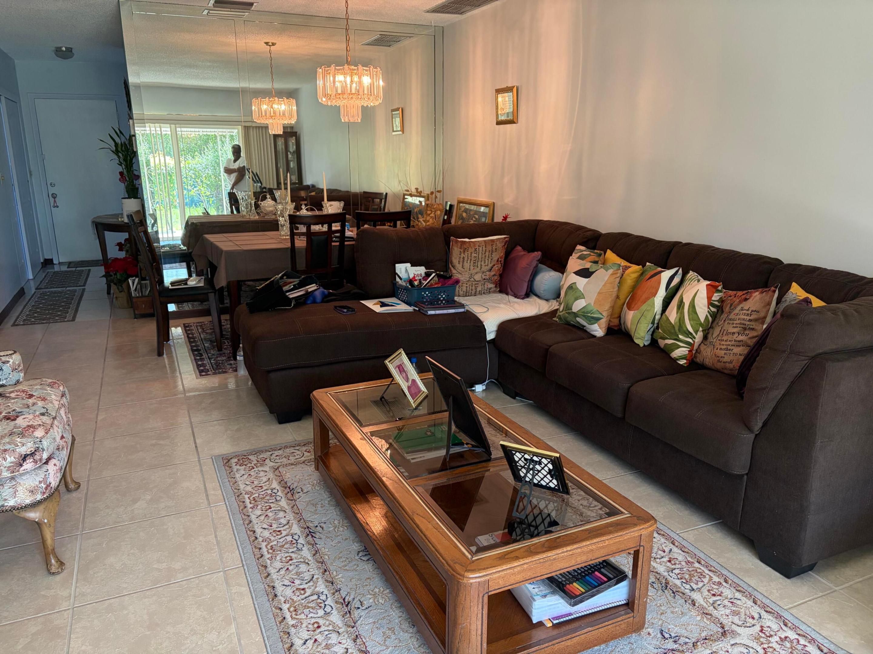 BOCA LAKES CONDO - Residential