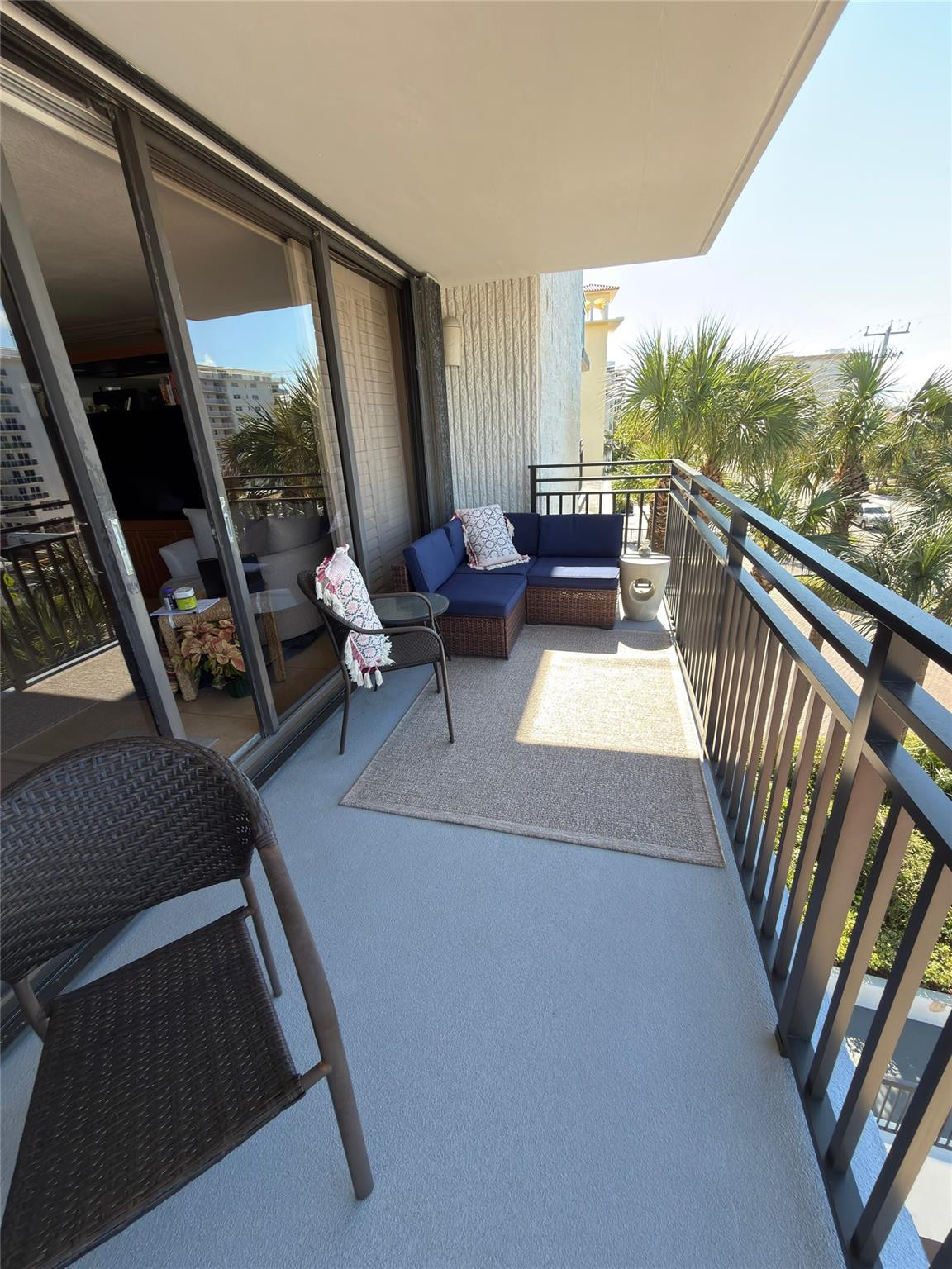Overlook Condominium - Residential