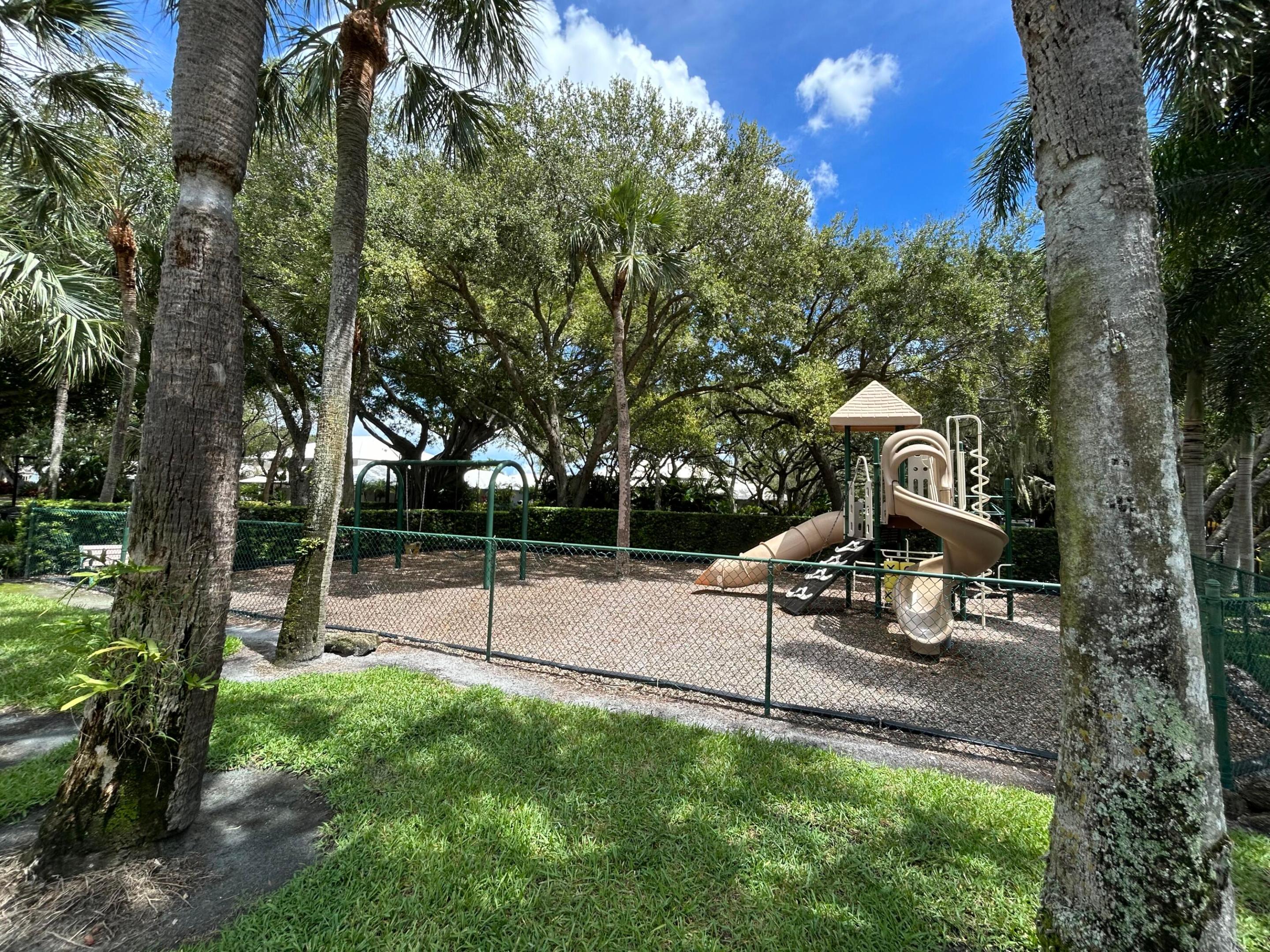 BOCA MARINA - Residential