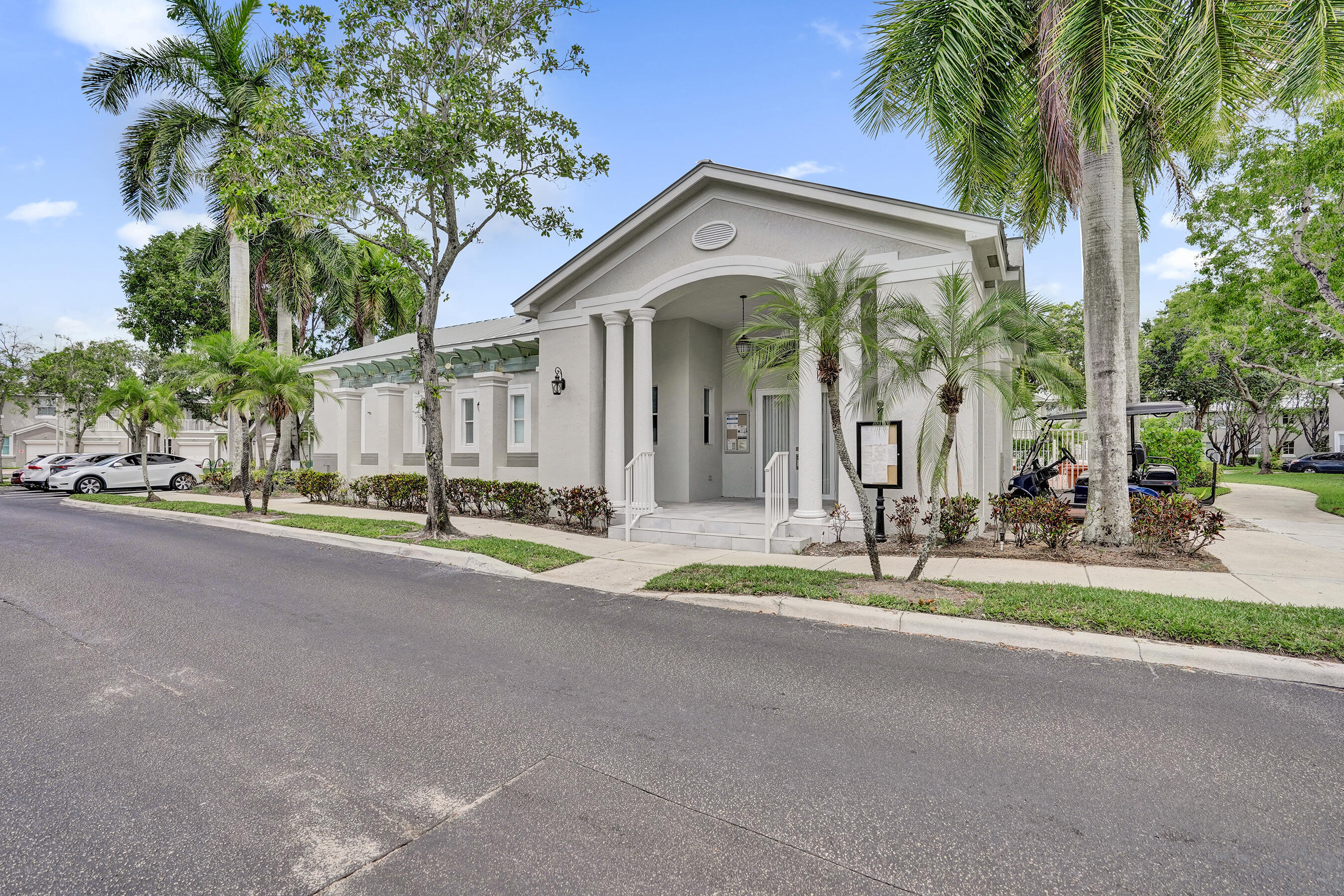 SHOMA TOWNHOMES AT ROYAL PALM BEACH CONDO - Residential