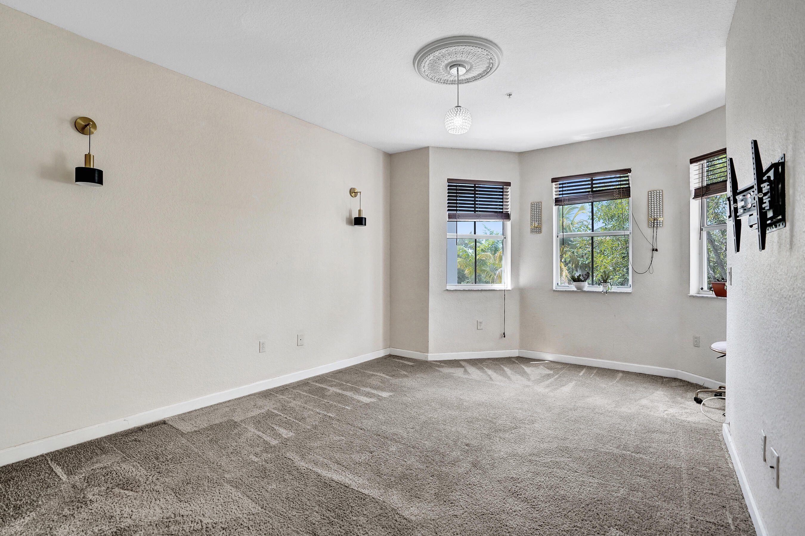 SHOMA TOWNHOMES AT ROYAL PALM BEACH CONDO - Residential