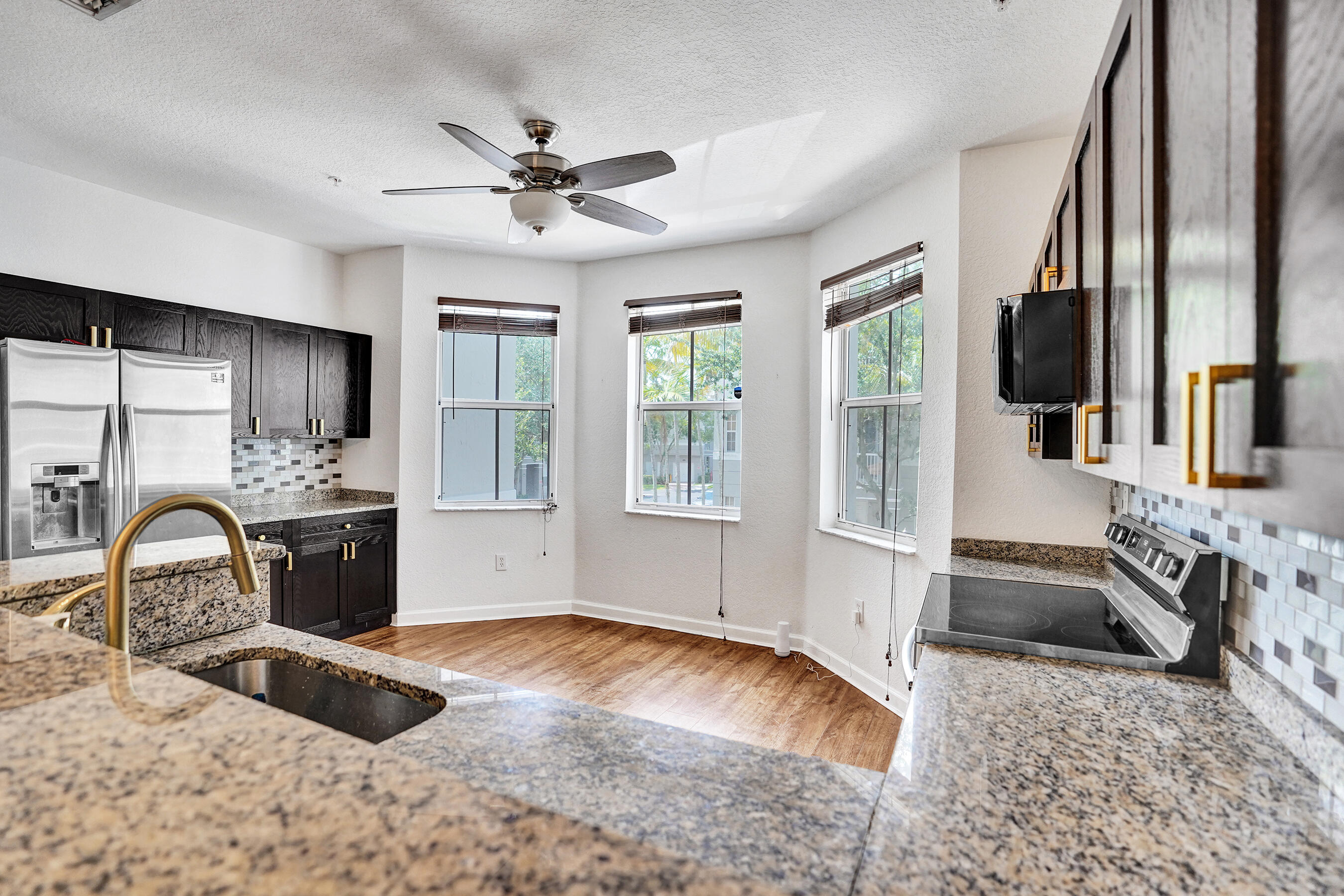 SHOMA TOWNHOMES AT ROYAL PALM BEACH CONDO - Residential