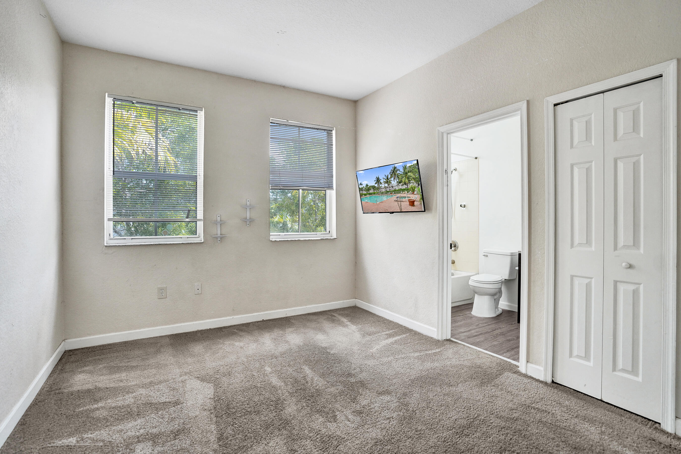 SHOMA TOWNHOMES AT ROYAL PALM BEACH CONDO - Residential