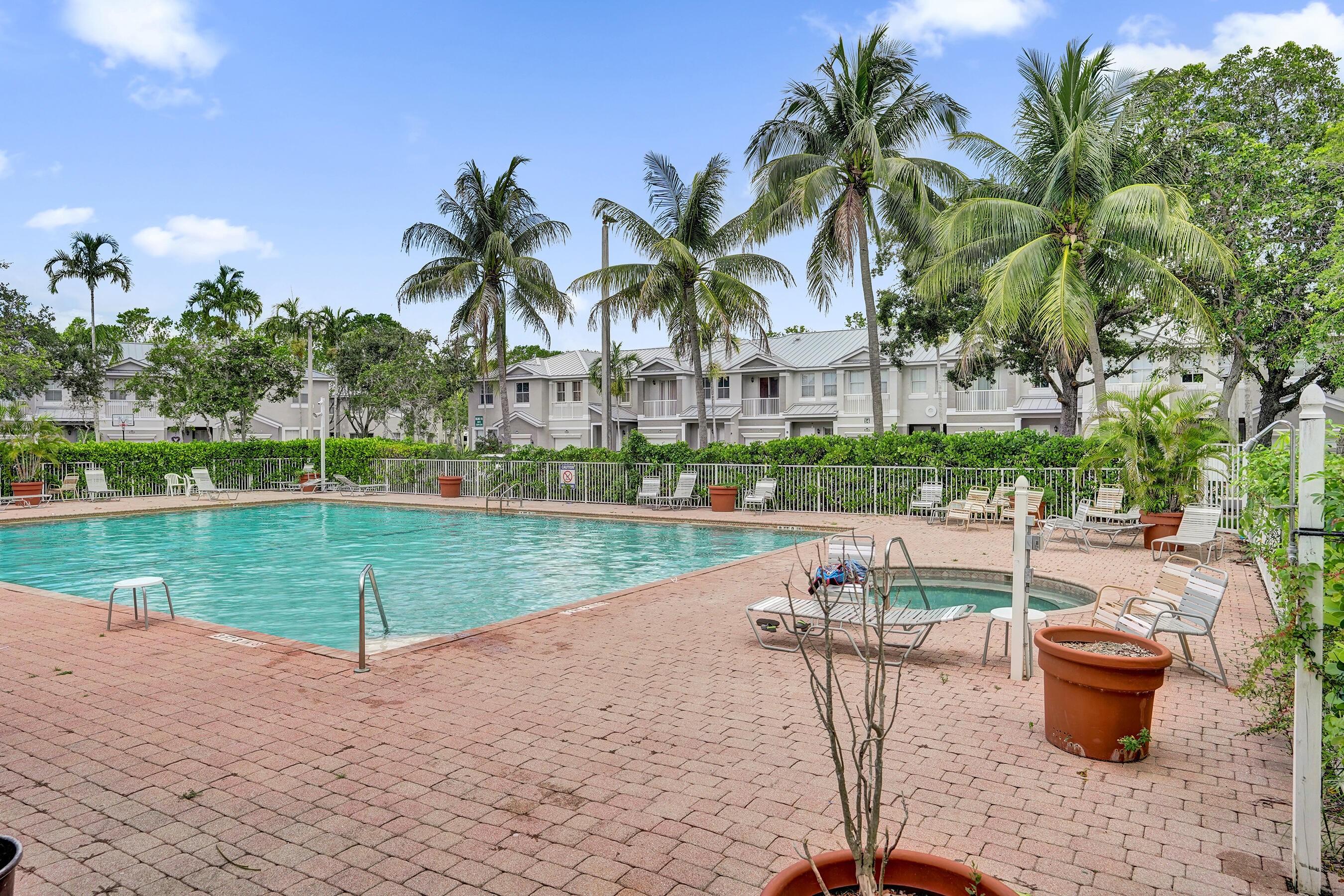 SHOMA TOWNHOMES AT ROYAL PALM BEACH CONDO - Residential