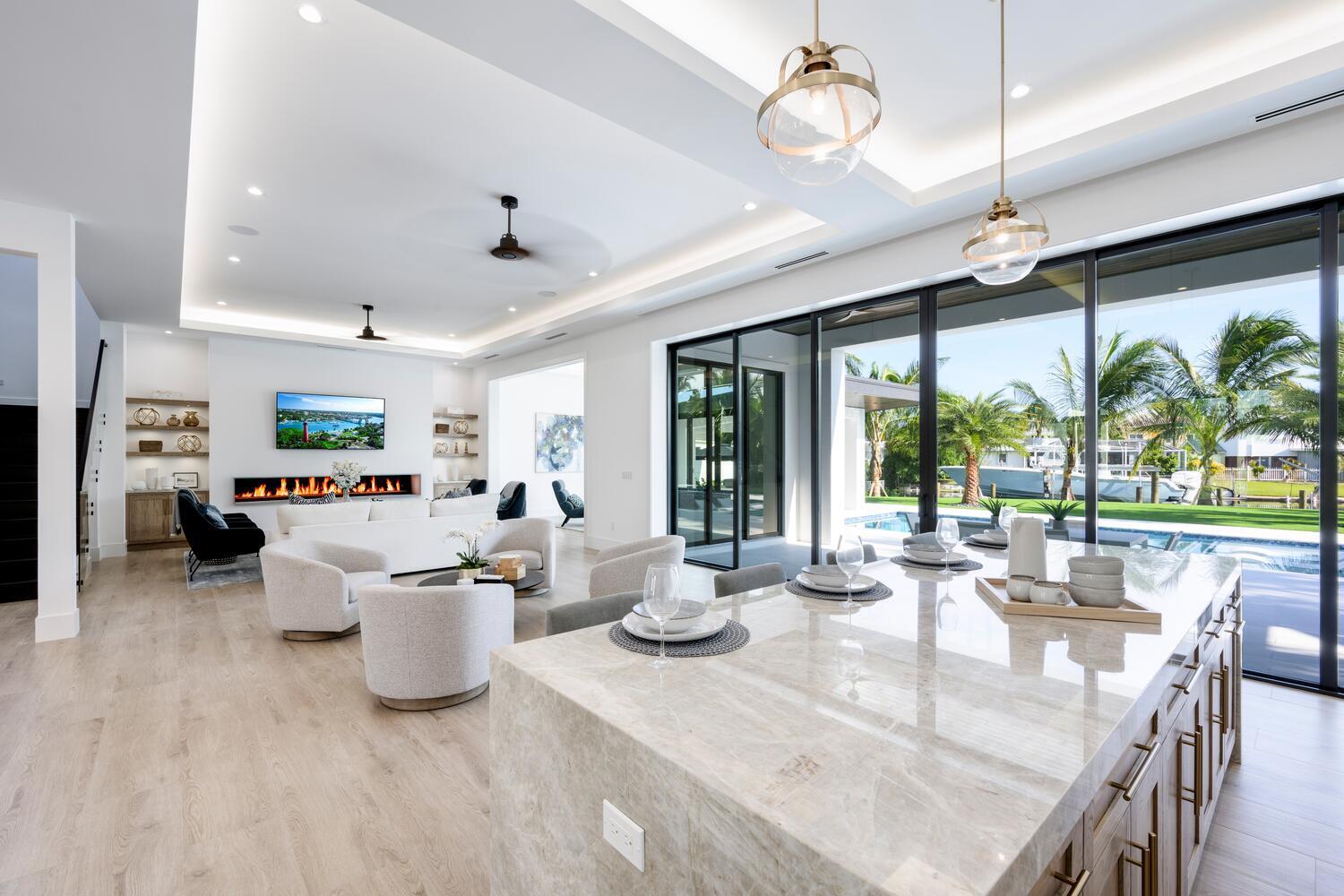 NORTH PALM BEACH VILLAGE OF 2 - Residential