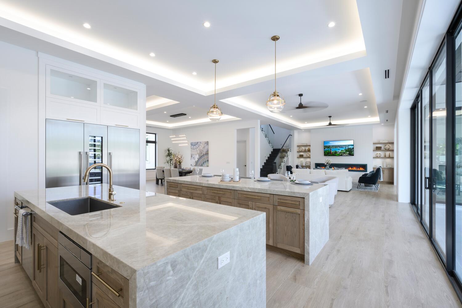 NORTH PALM BEACH VILLAGE OF 2 - Residential