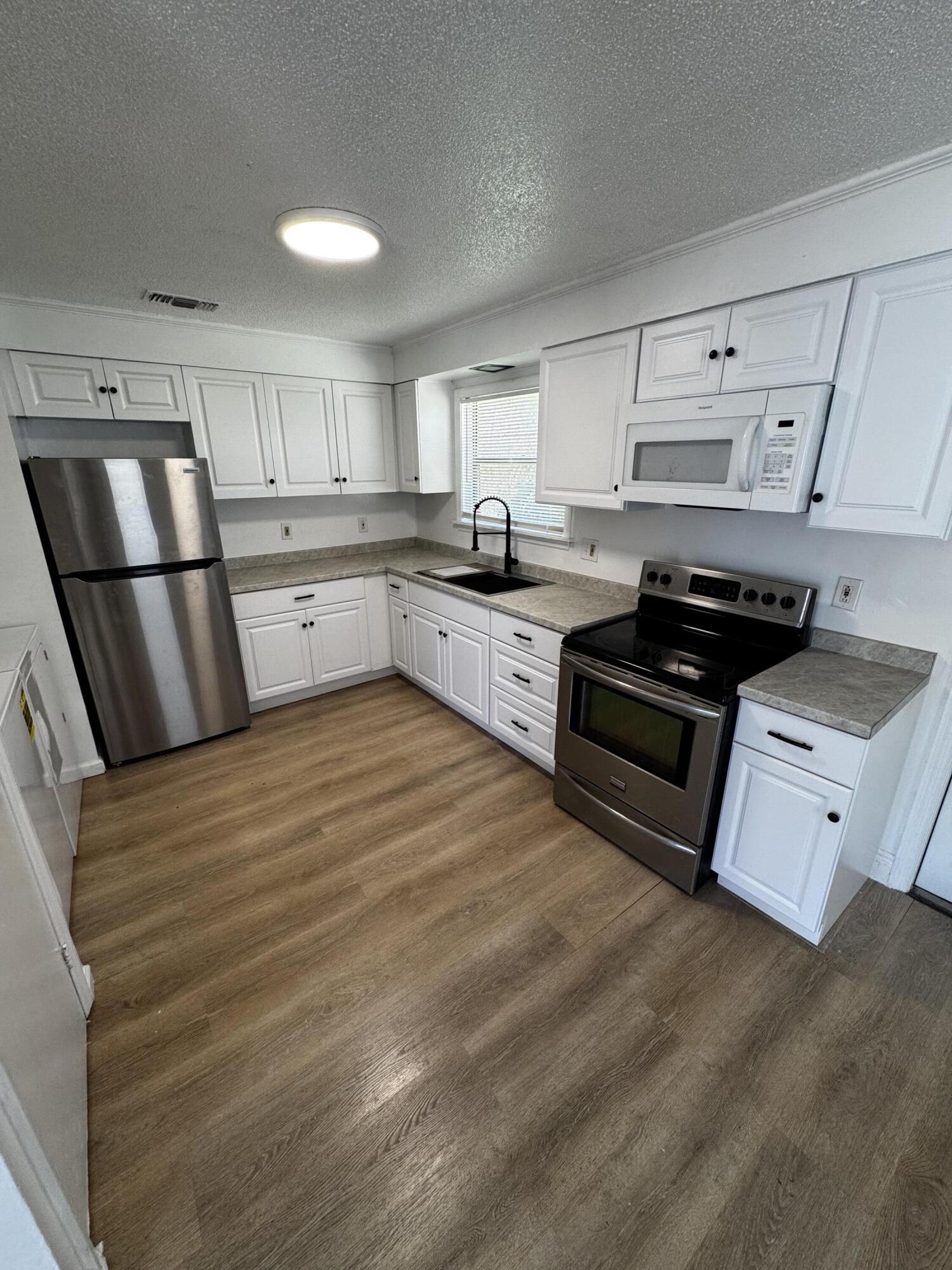 ACREHOME PARK SECOND ADD - Residential