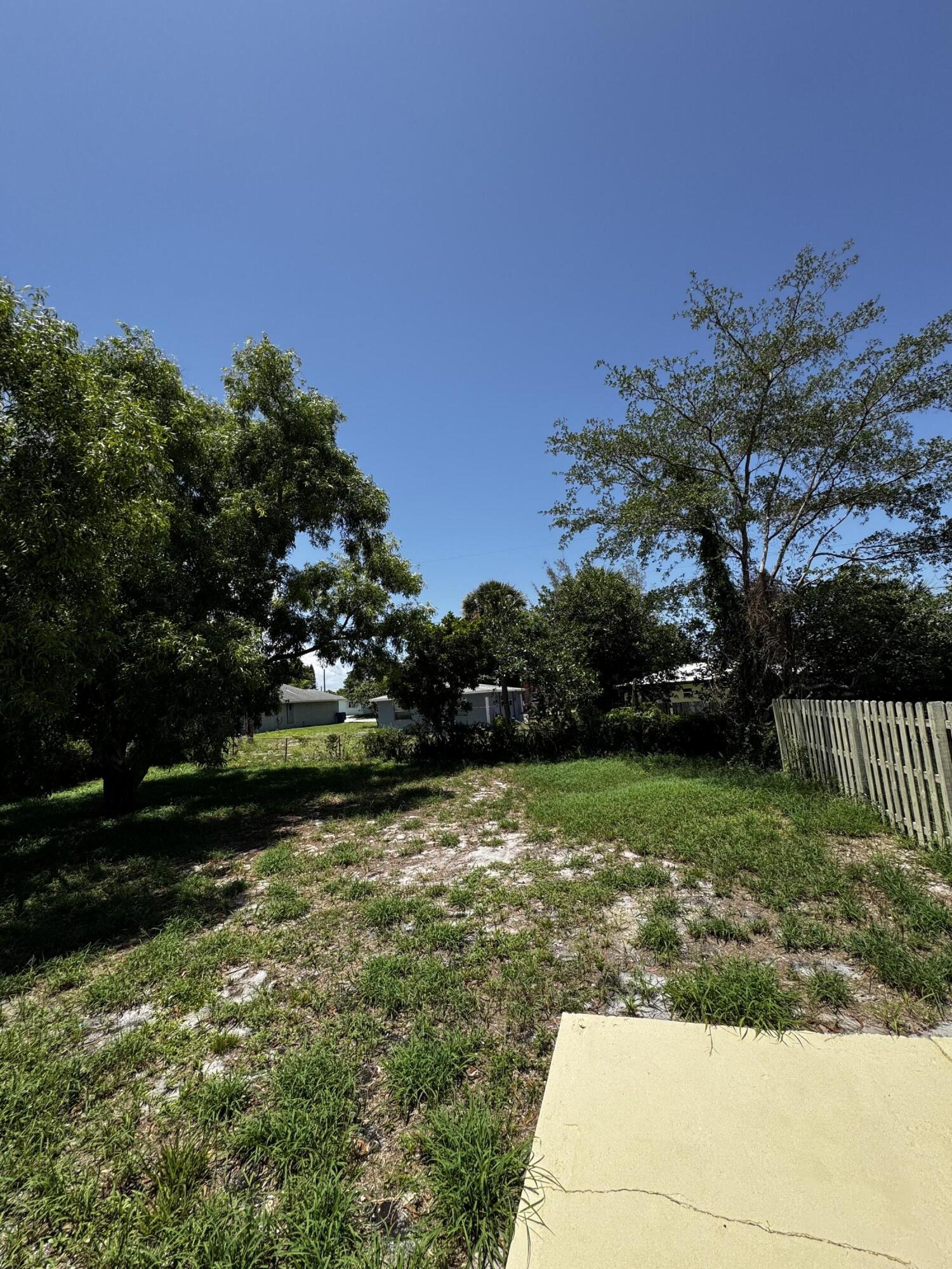 ACREHOME PARK SECOND ADD - Residential