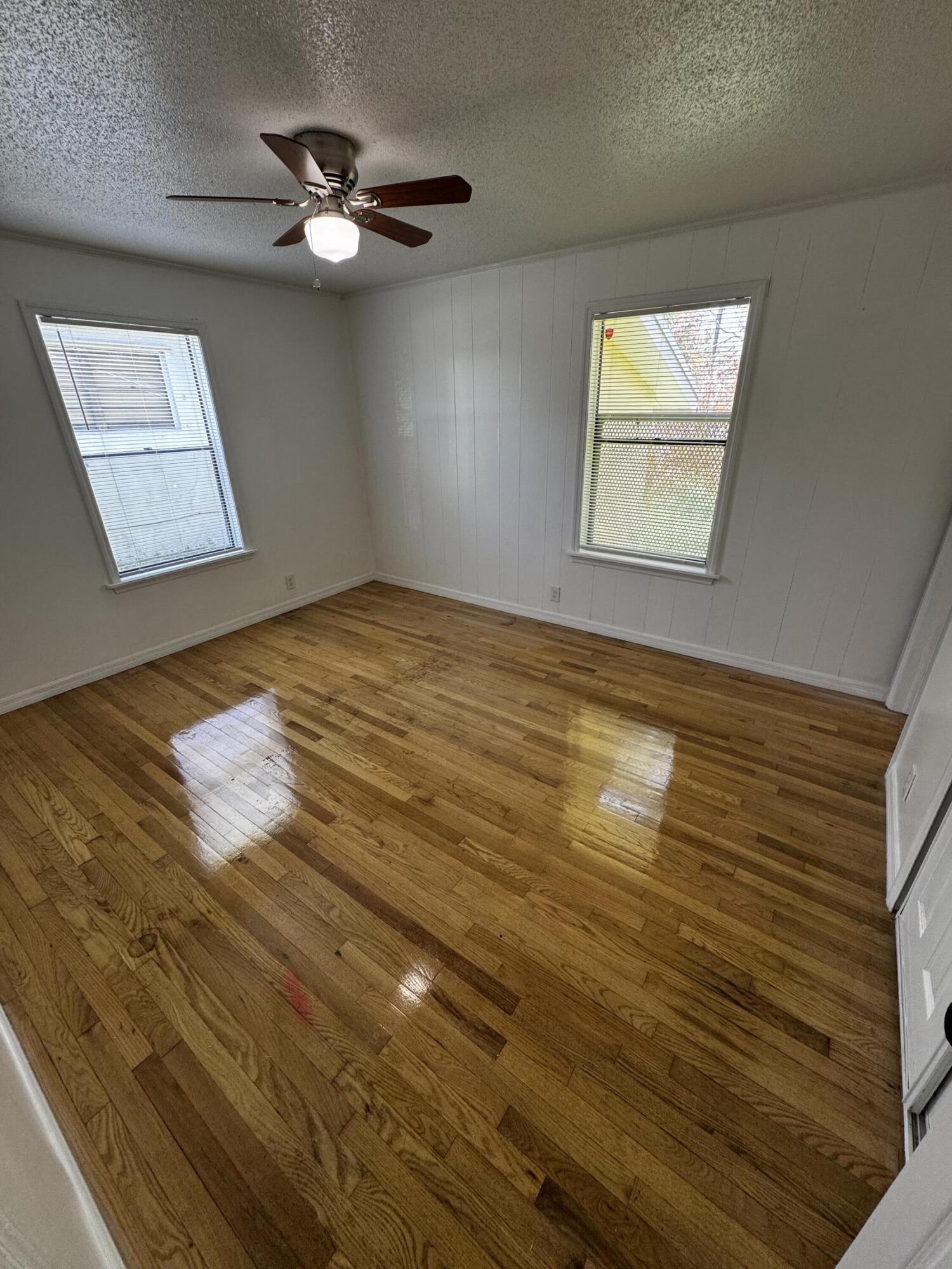 ACREHOME PARK SECOND ADD - Residential