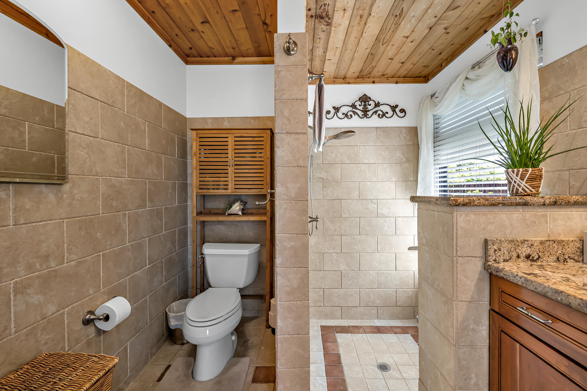 RAMBLEWOOD - Residential