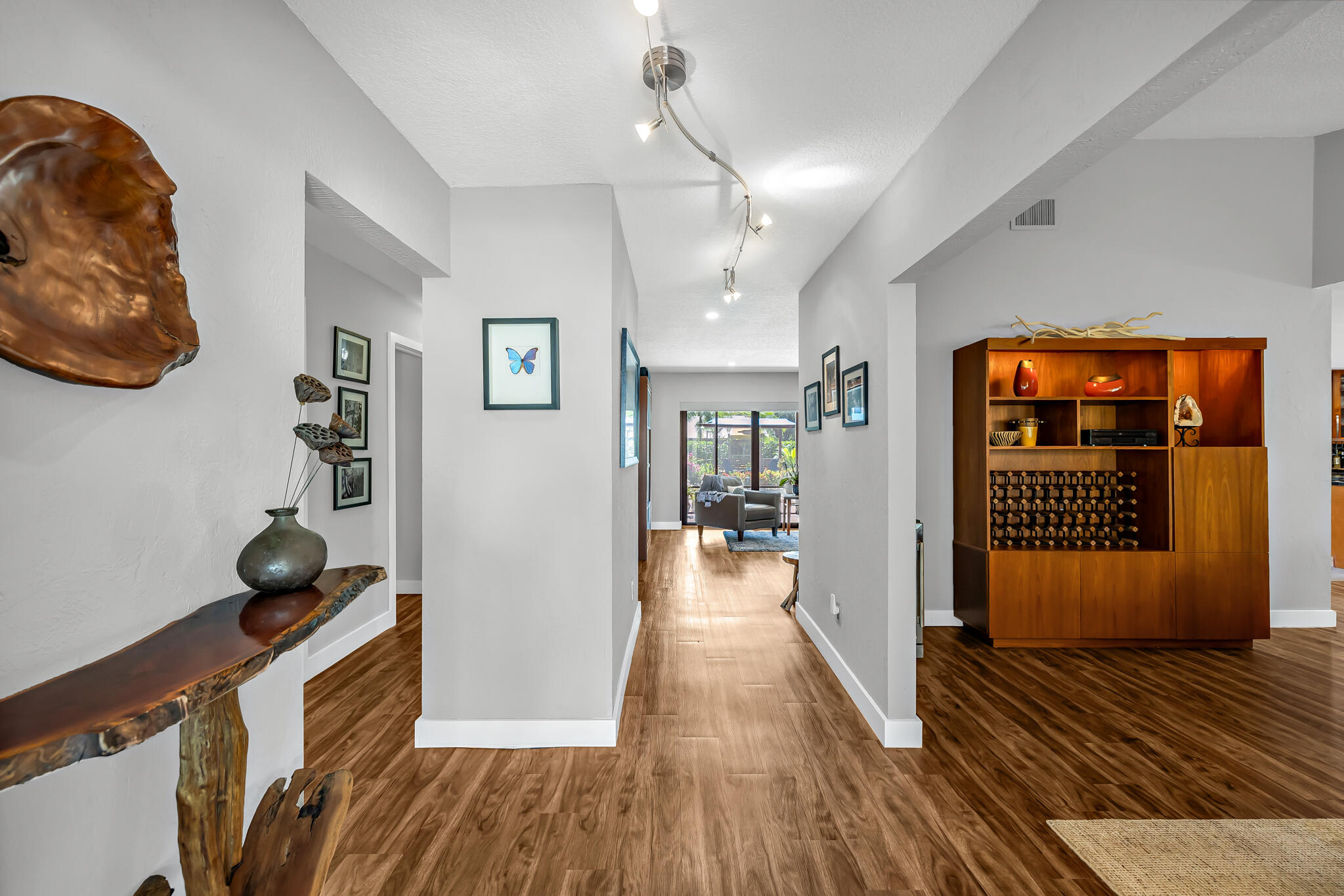 RAMBLEWOOD - Residential