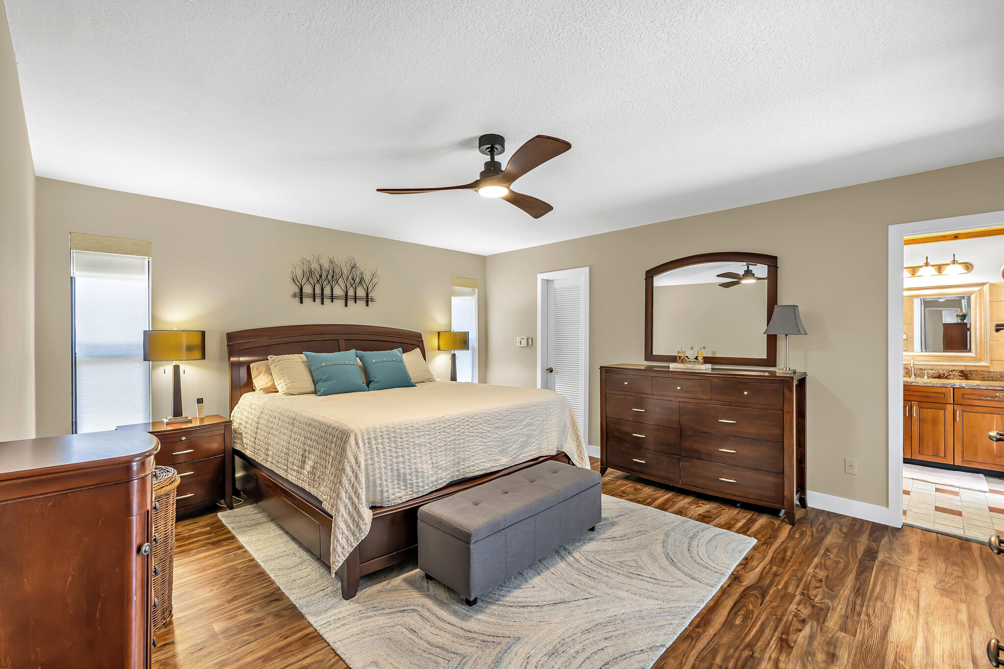 RAMBLEWOOD - Residential