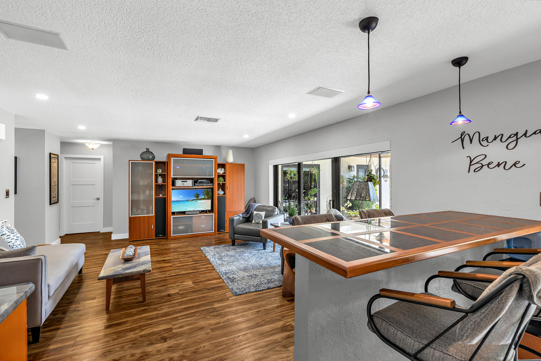 RAMBLEWOOD - Residential