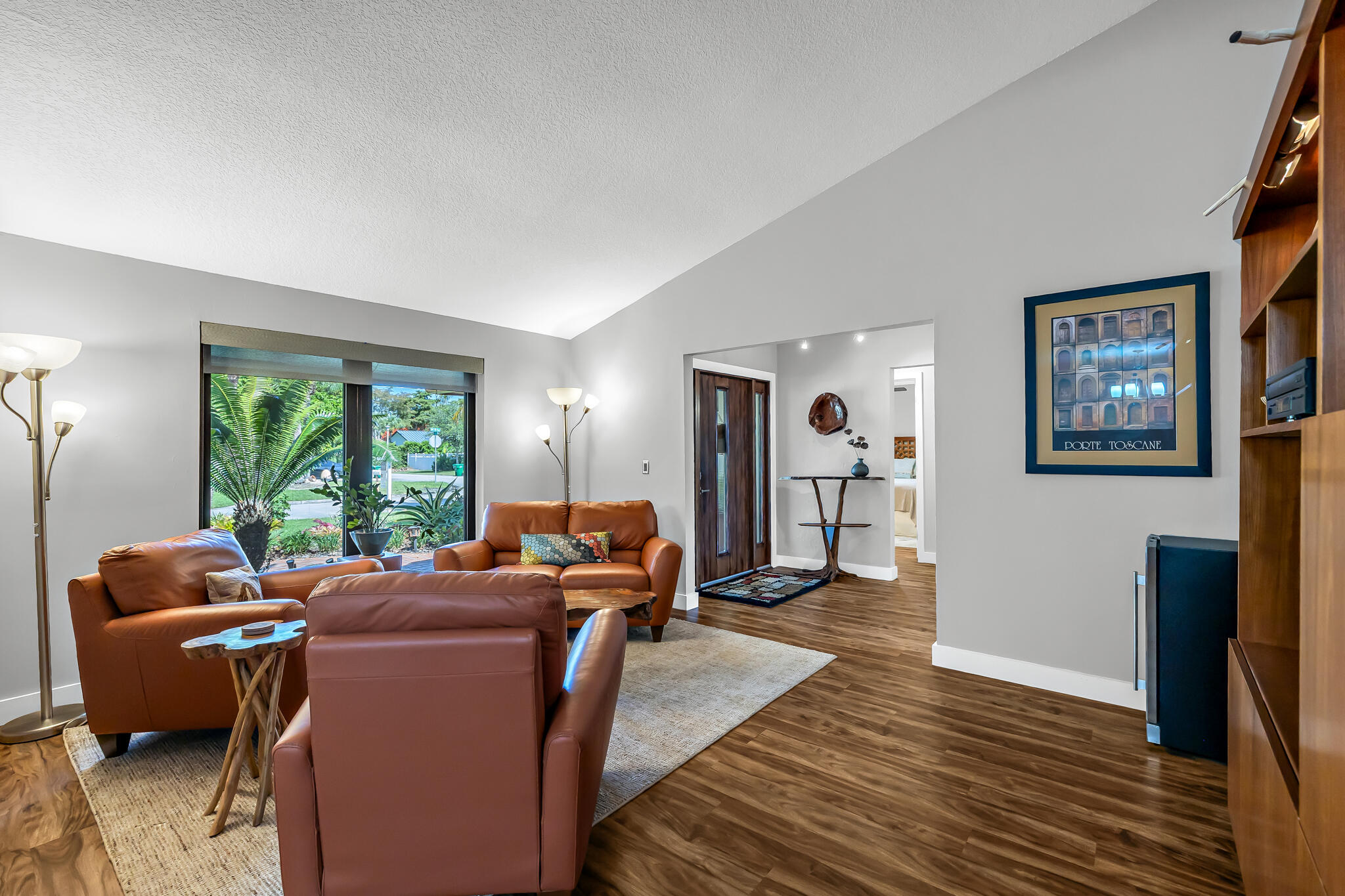 RAMBLEWOOD - Residential