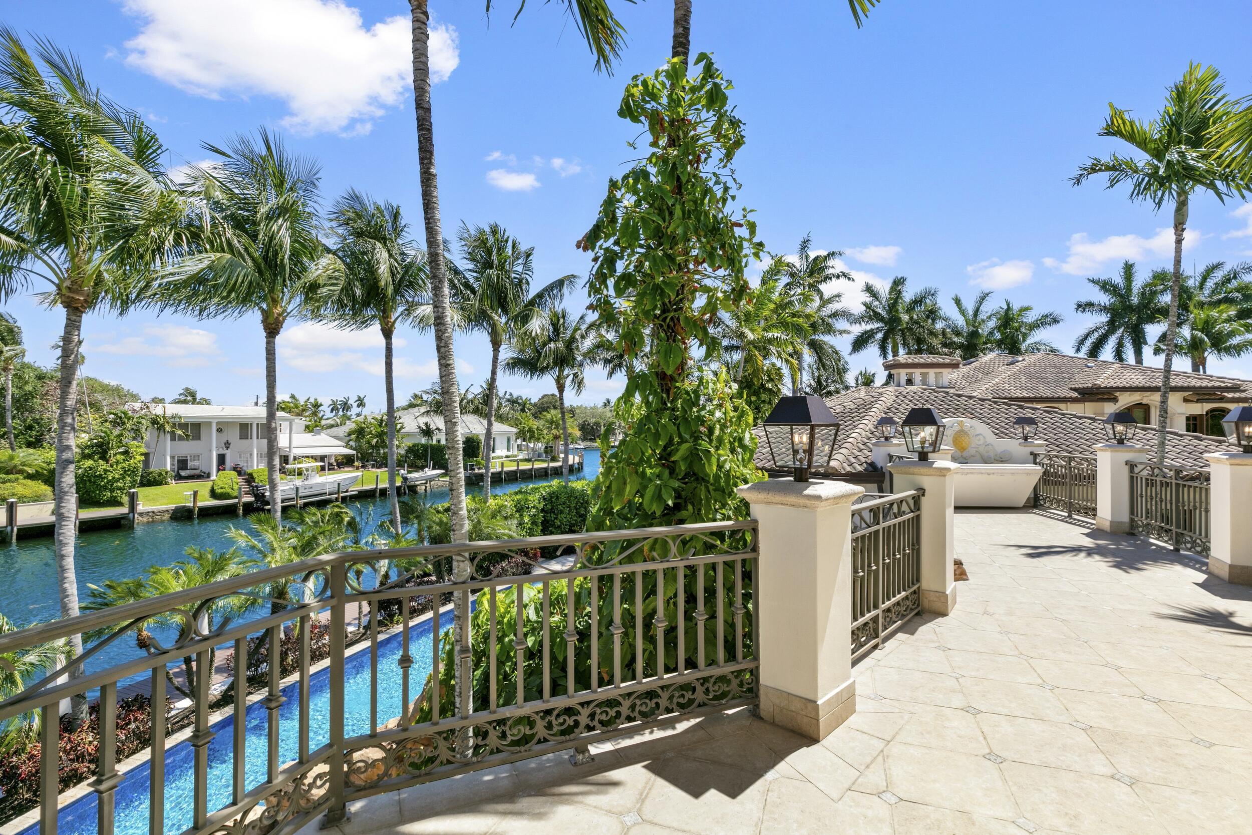 HILLSBORO ISLES - Residential