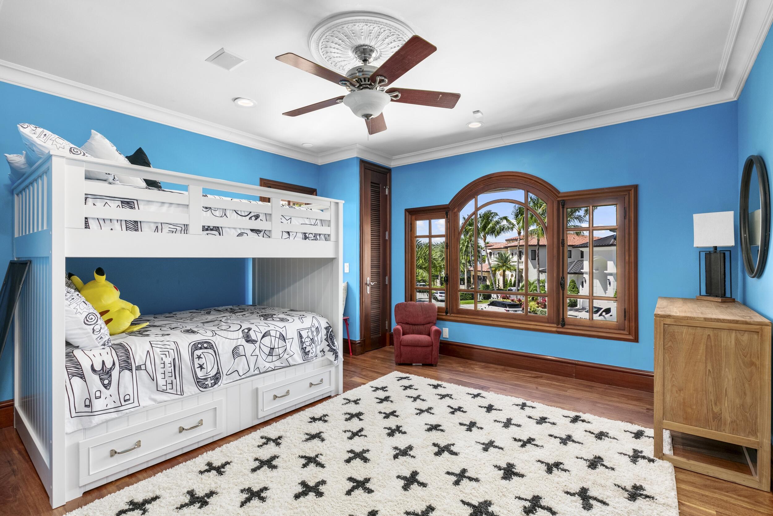 HILLSBORO ISLES - Residential