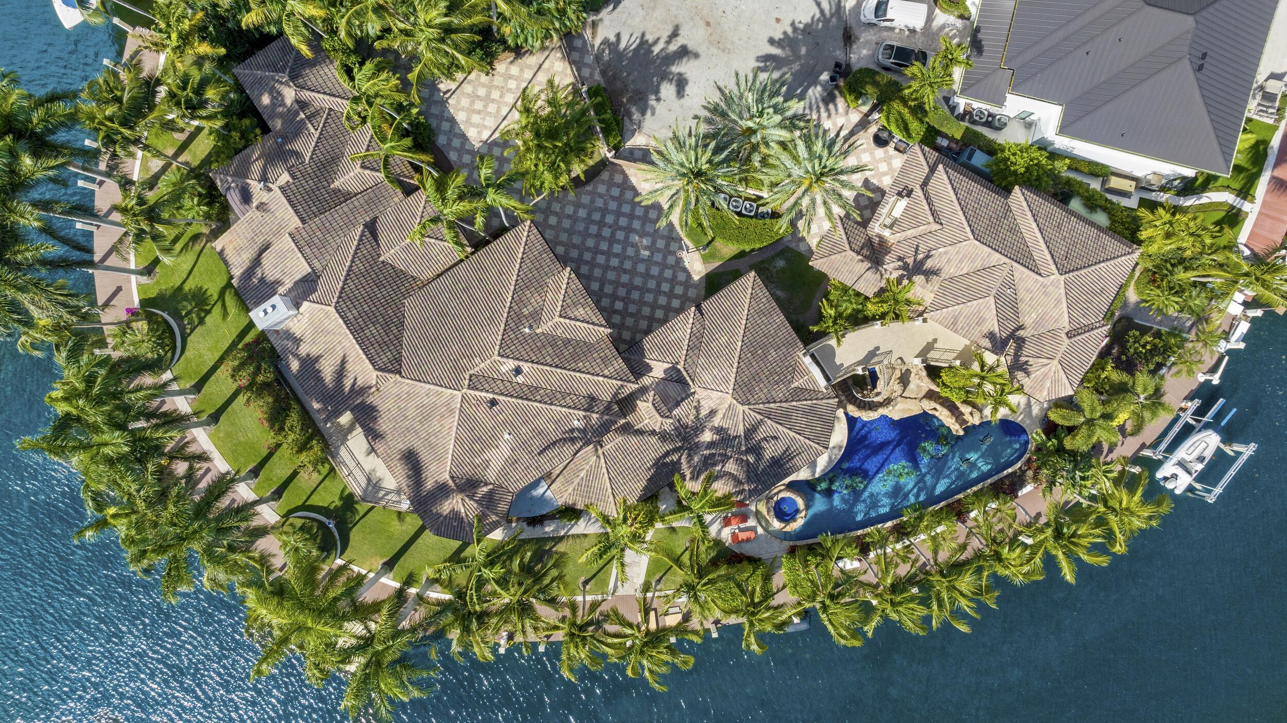 HILLSBORO ISLES - Residential