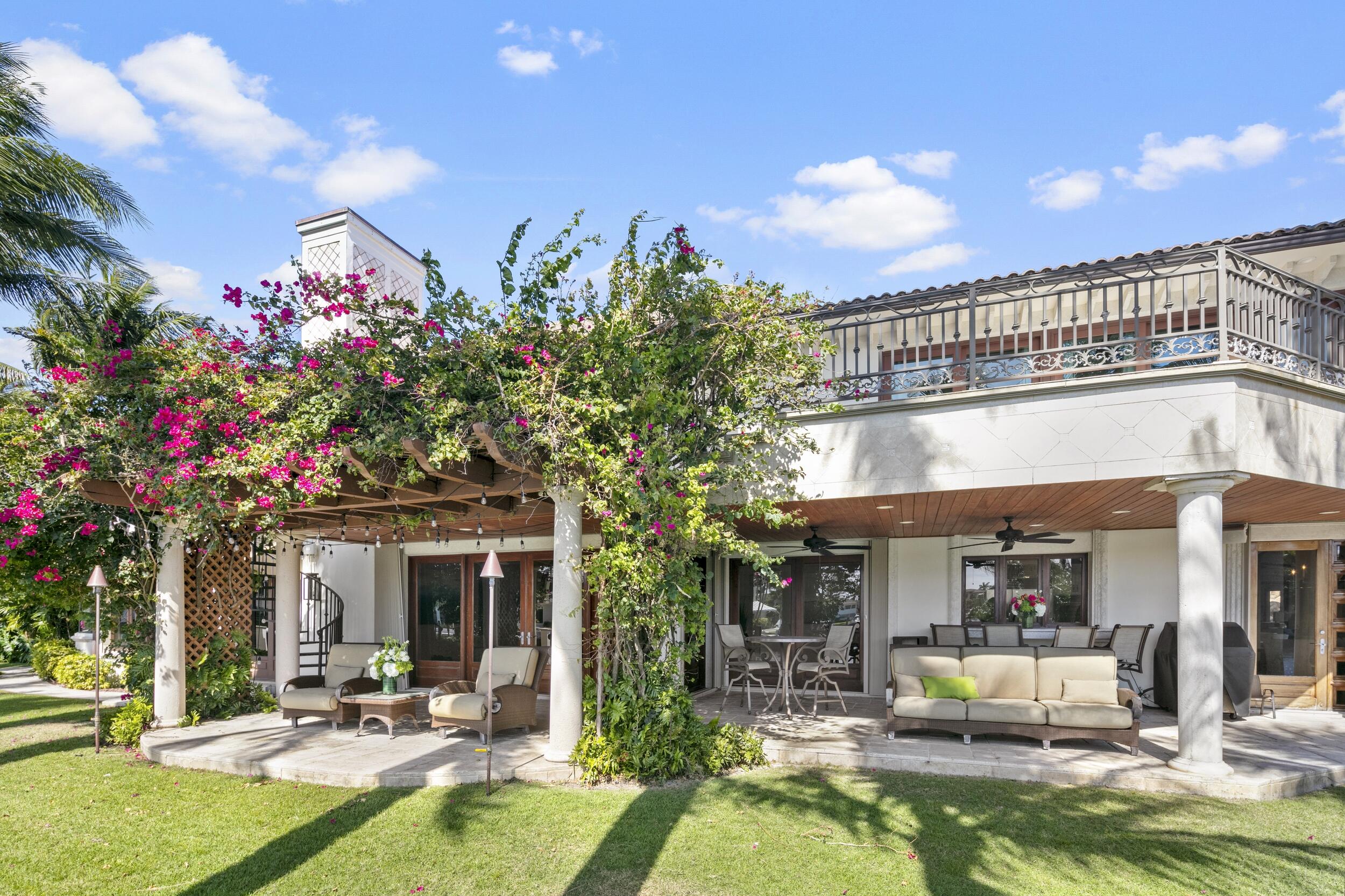 HILLSBORO ISLES - Residential