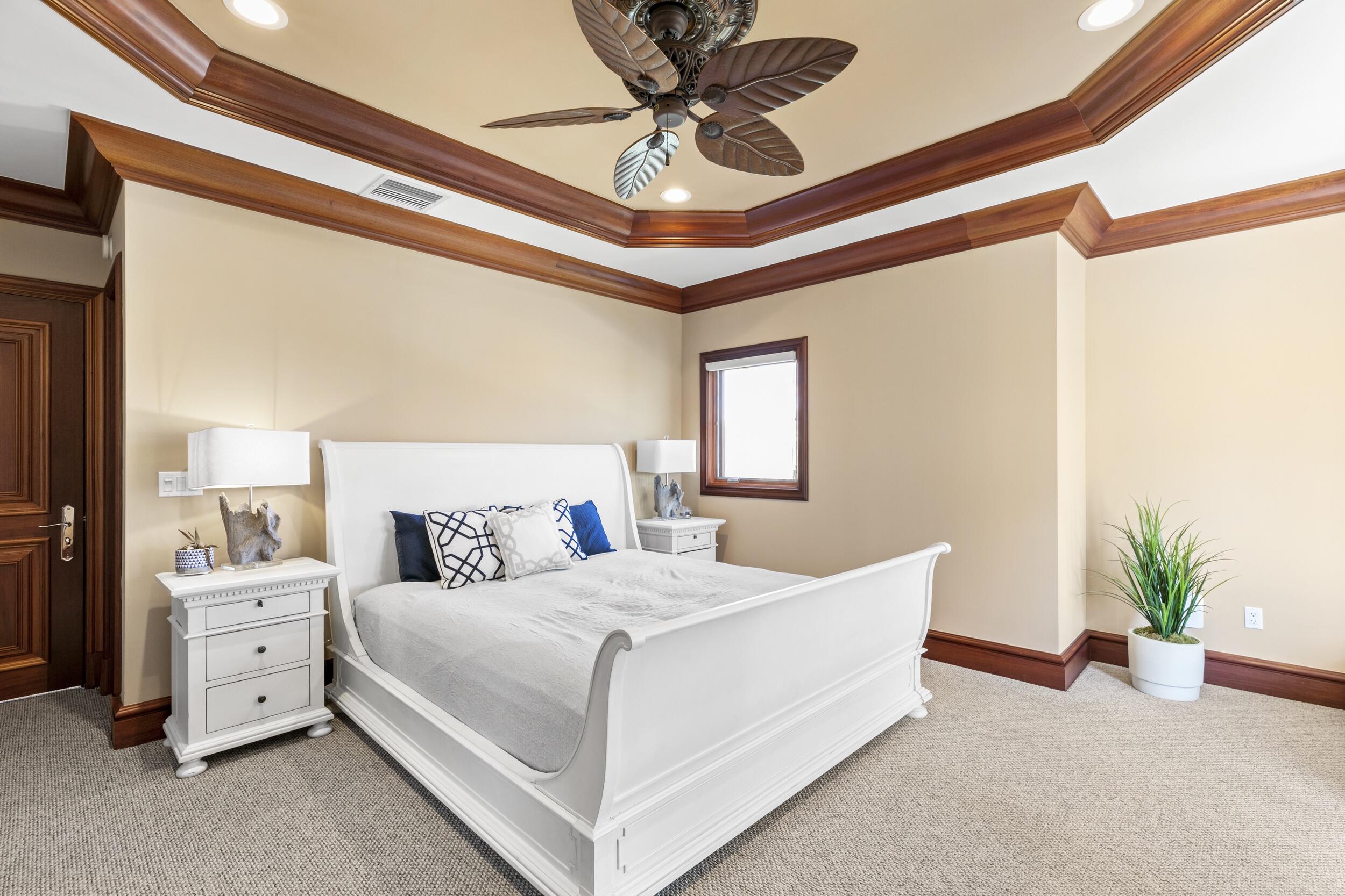 HILLSBORO ISLES - Residential