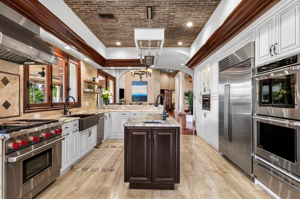 HILLSBORO ISLES - Residential