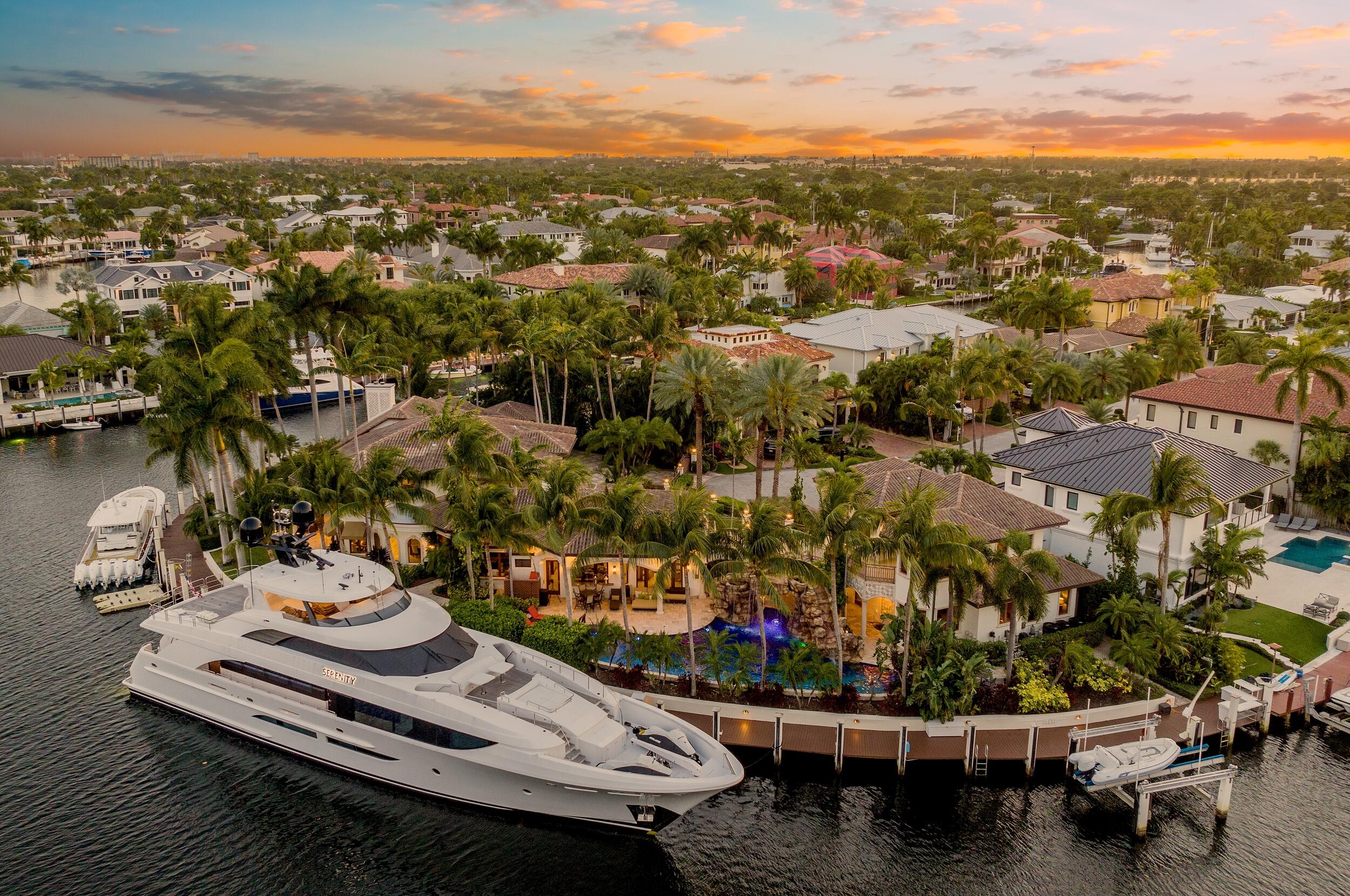 HILLSBORO ISLES - Residential
