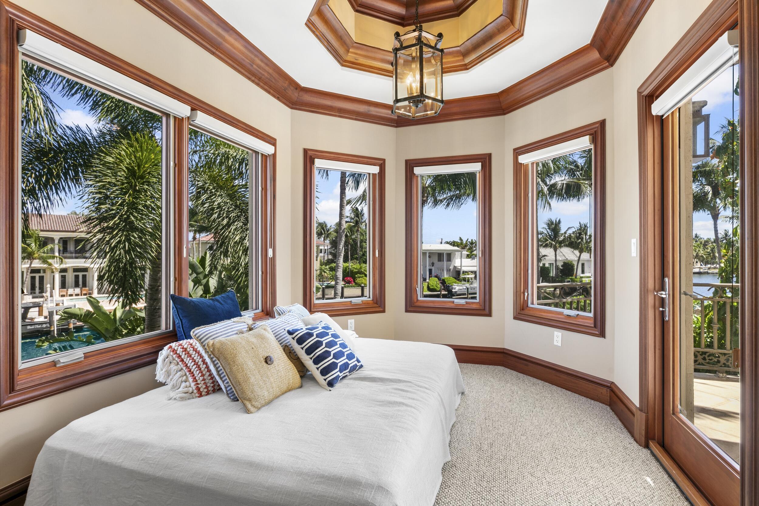 HILLSBORO ISLES - Residential